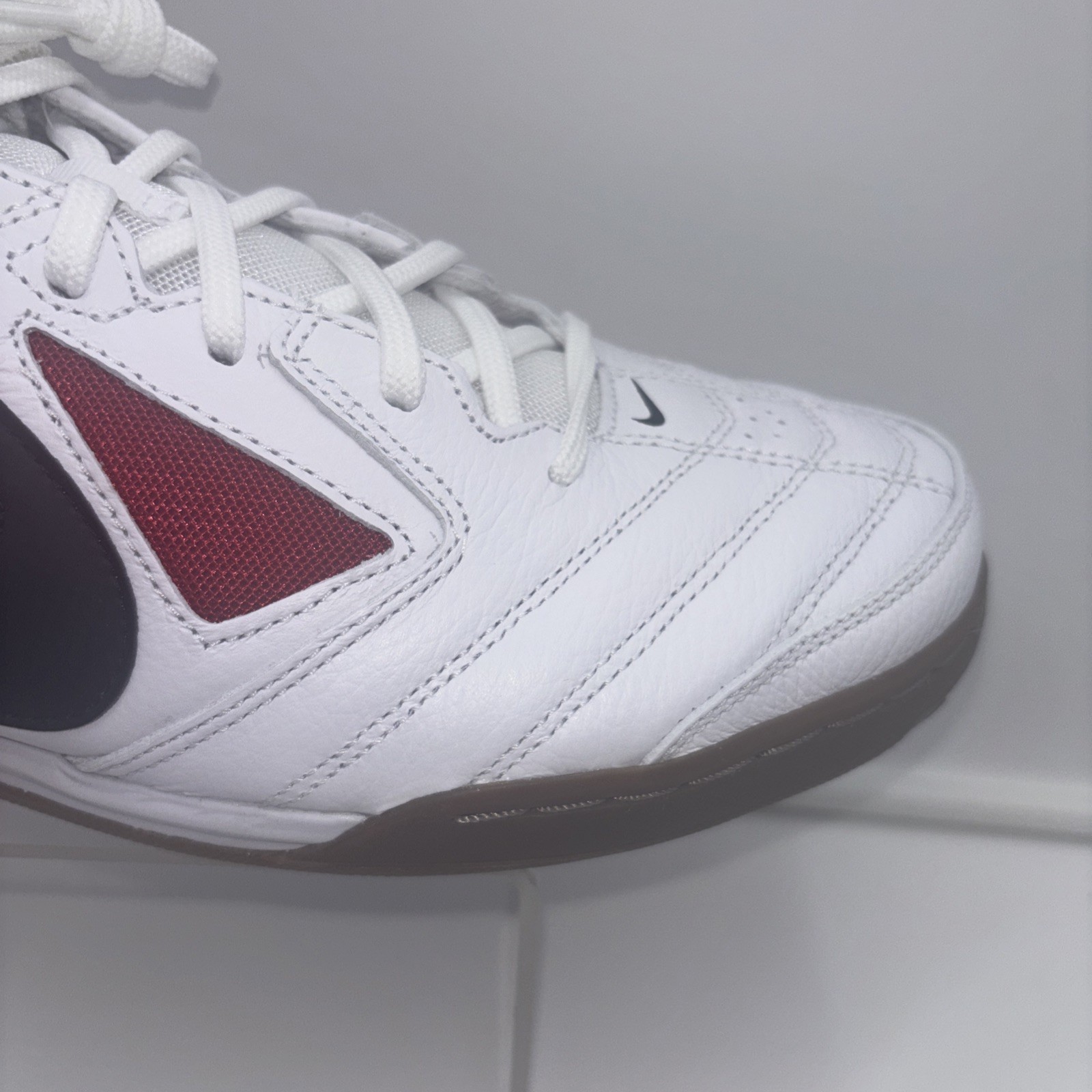 NEW Men’s (CHOOSE SZ) NIKE Gato Shoes IB8509-100 WHITE / BLACK / GYM RED CHICAGO