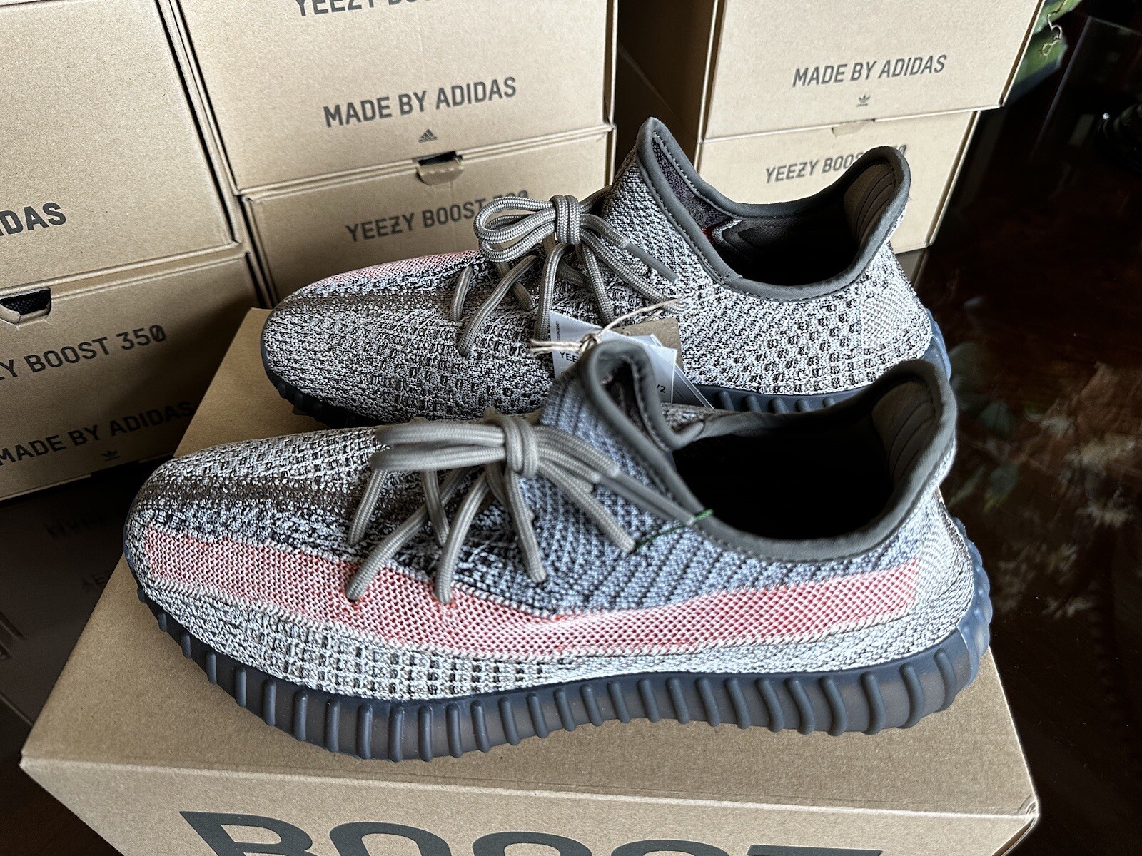 Size 10.5 – adidas Yeezy Boost 350 V2 Ash Stone