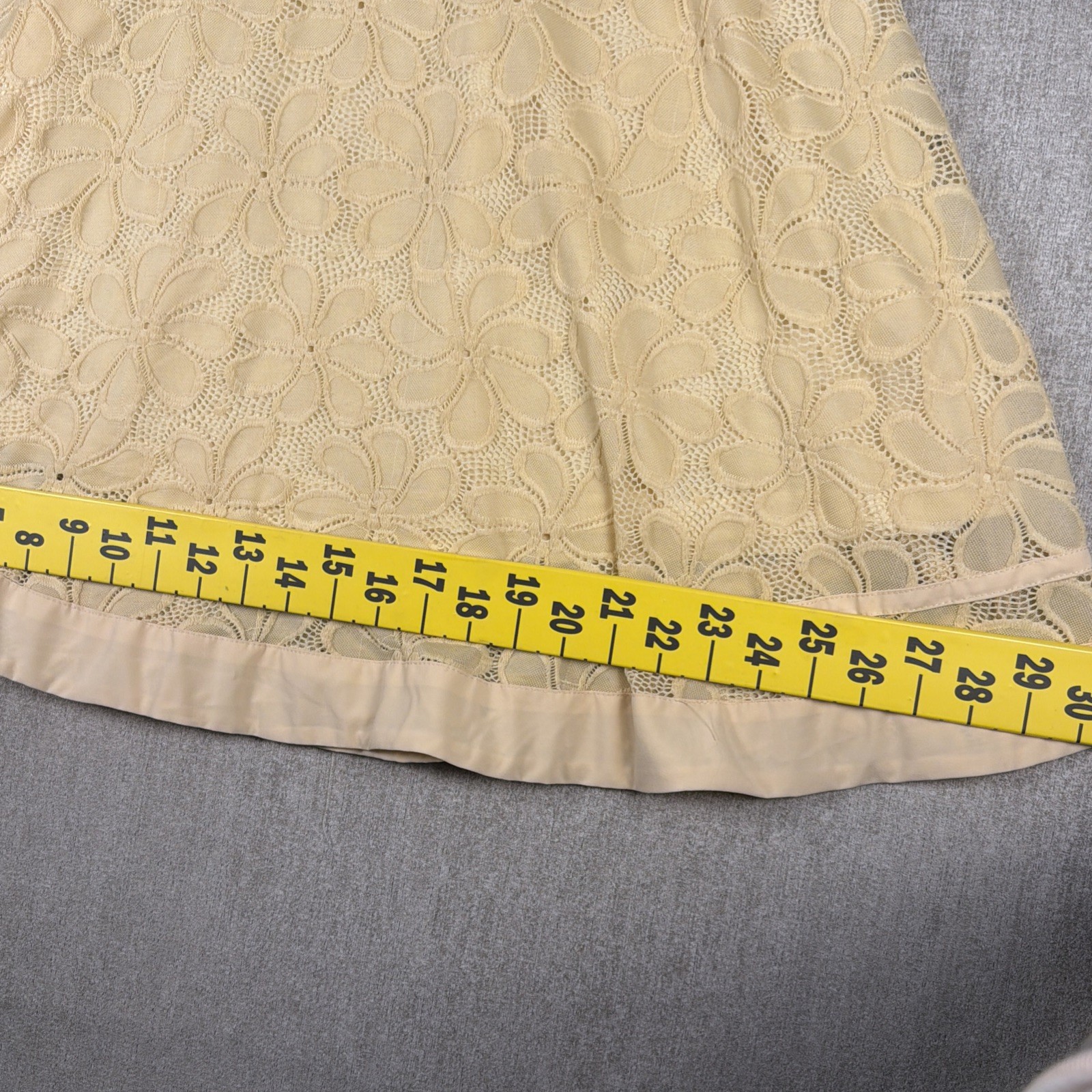 Butter Yellow Crochet Lace Dress Womens M Fit & Flare Vintage Cottagecore
