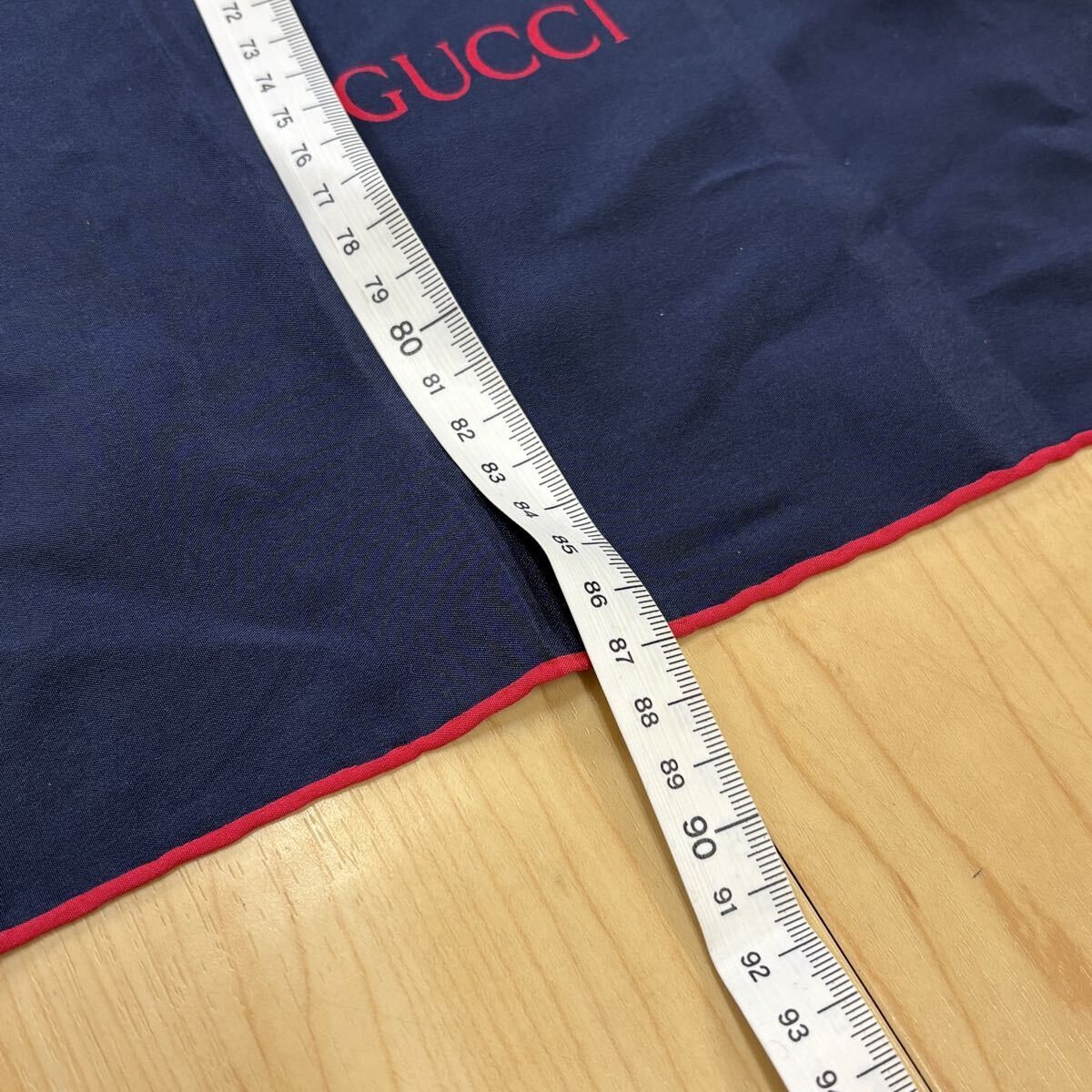 GUCCI Scarf GG Pattern Flower Pattern Navy with Red Edge no.47 Japan
