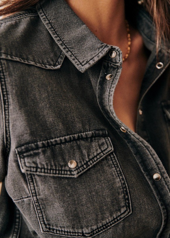 NWT Sezane Servanne Shirt in Bleached Black Chambray Snap Down Top 34 / US 2