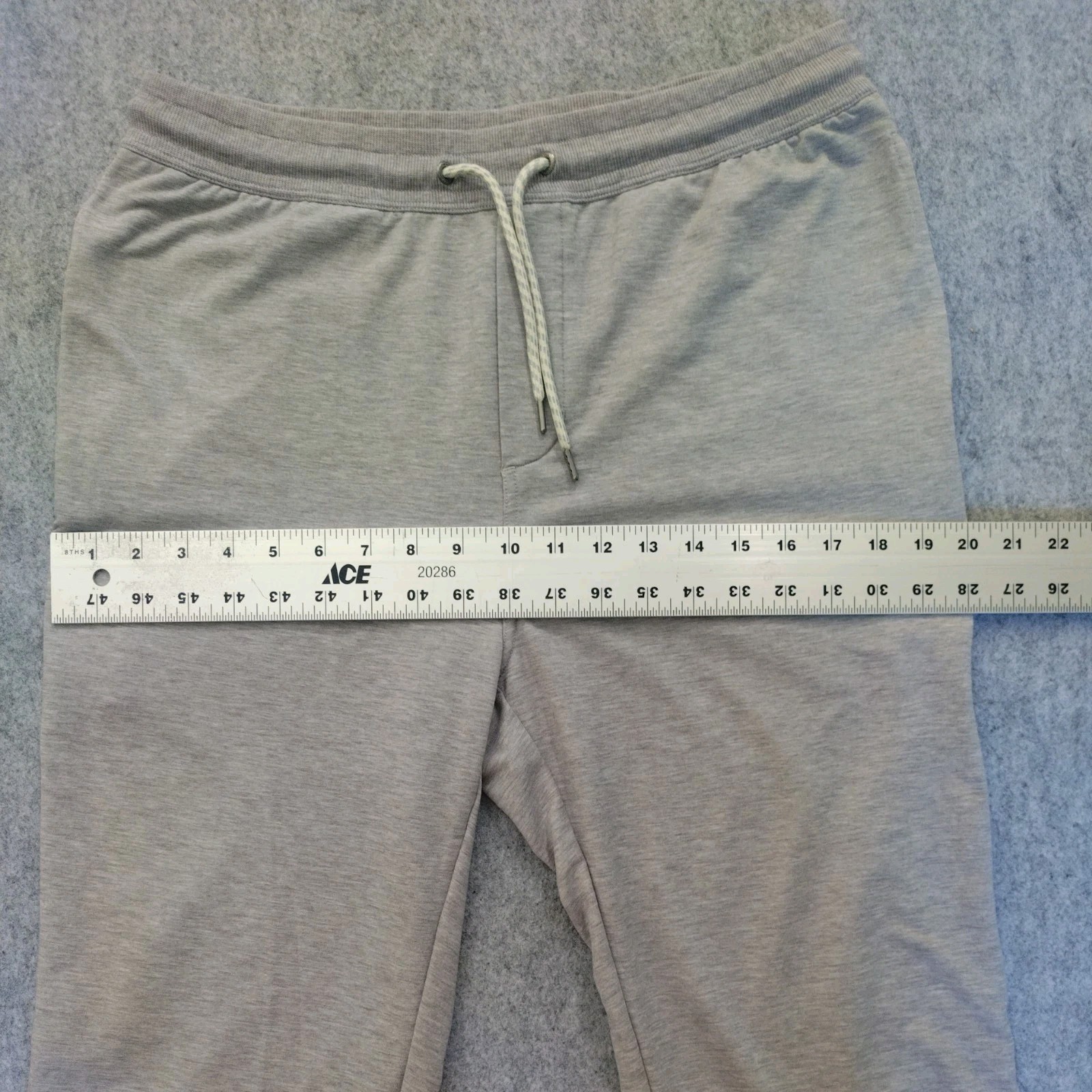 Vuori Performance Jogger L Grey Mens Sweatpants Drawstring Pockets Elastic Cuff