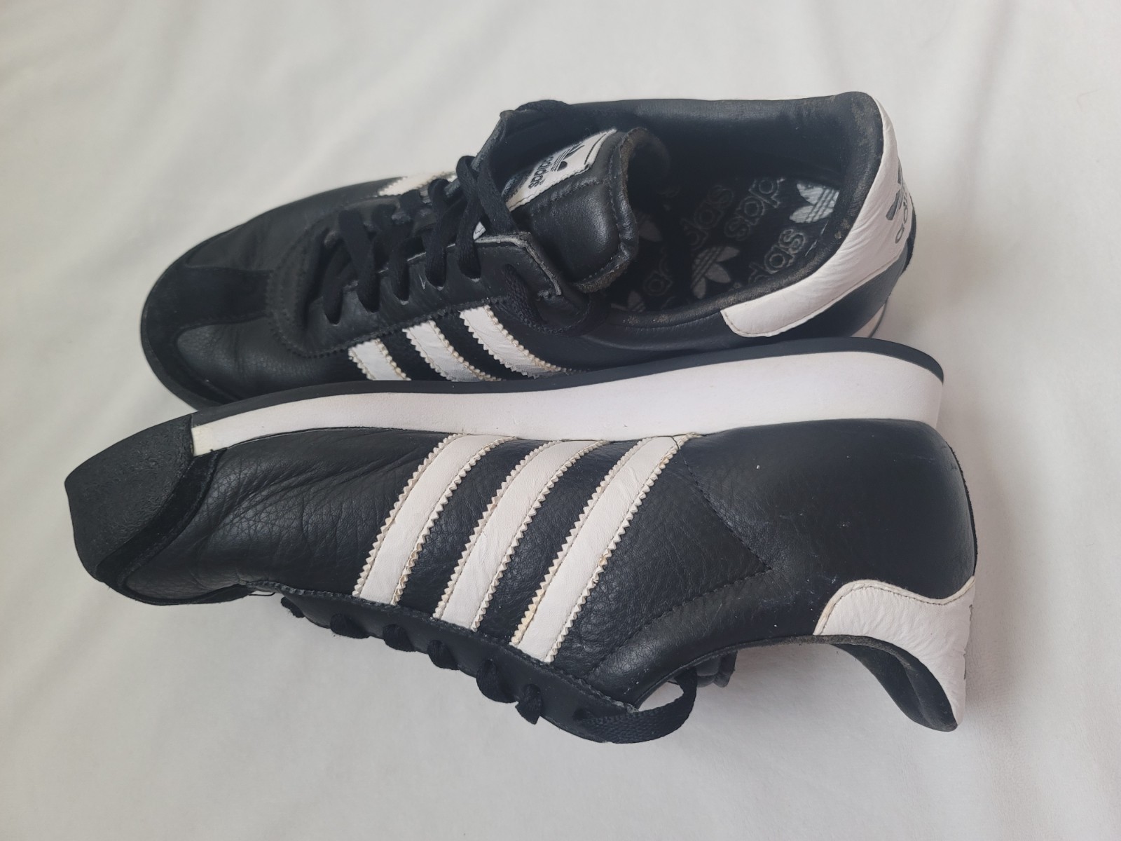 ADIDAS SAMOA Black White Men’s Size 9 Classic Leather Sneakers Pre-Owned
