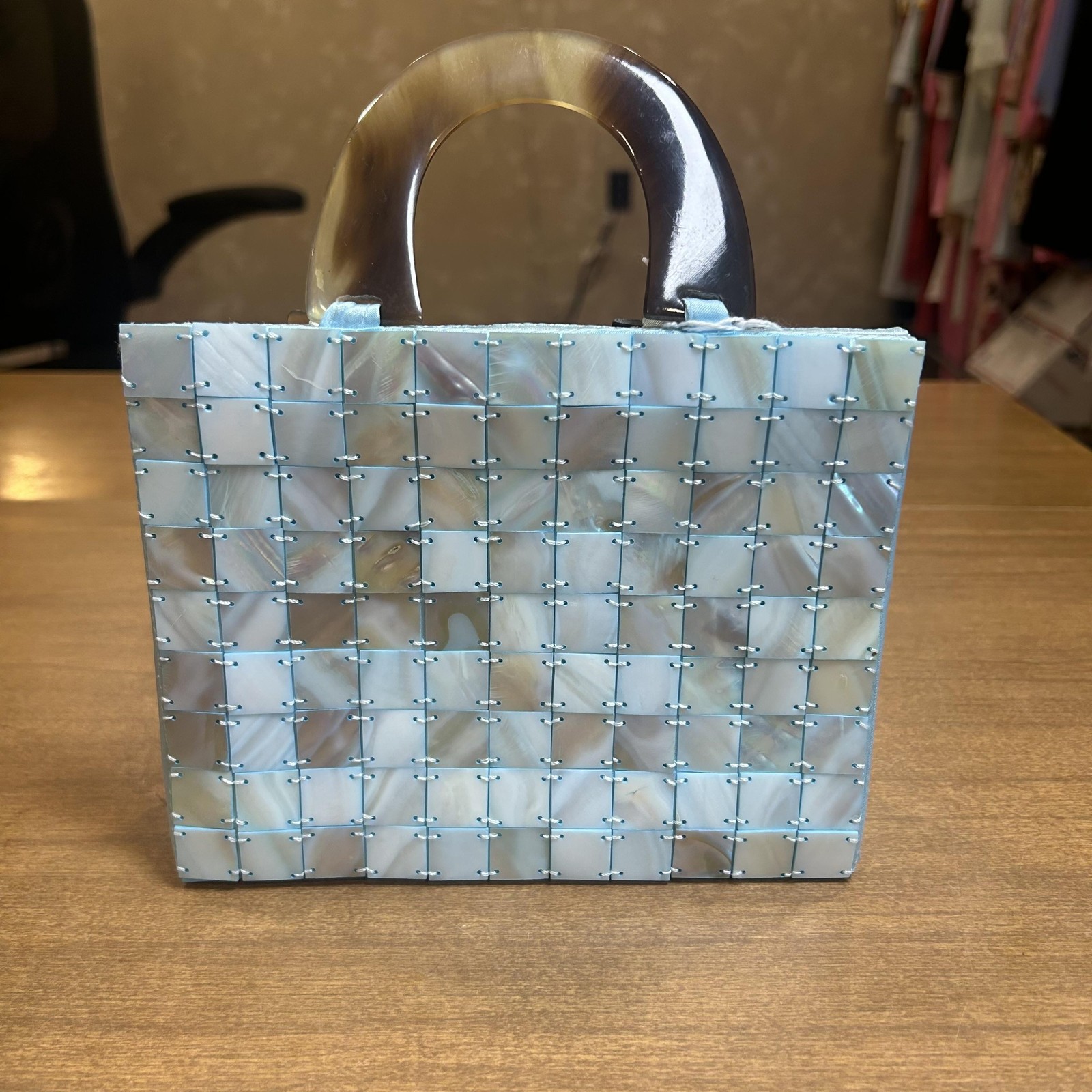 Shiraleah Top Handle Bag Womens Mini Blue Shell Plastic Checkered Beach Purse