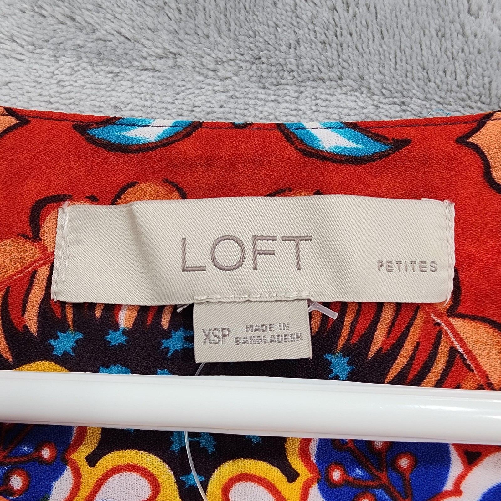NEW LOFT Top Womens XSP PETITES Multicolor Floral Boat Neck Long Sleeve Blouse