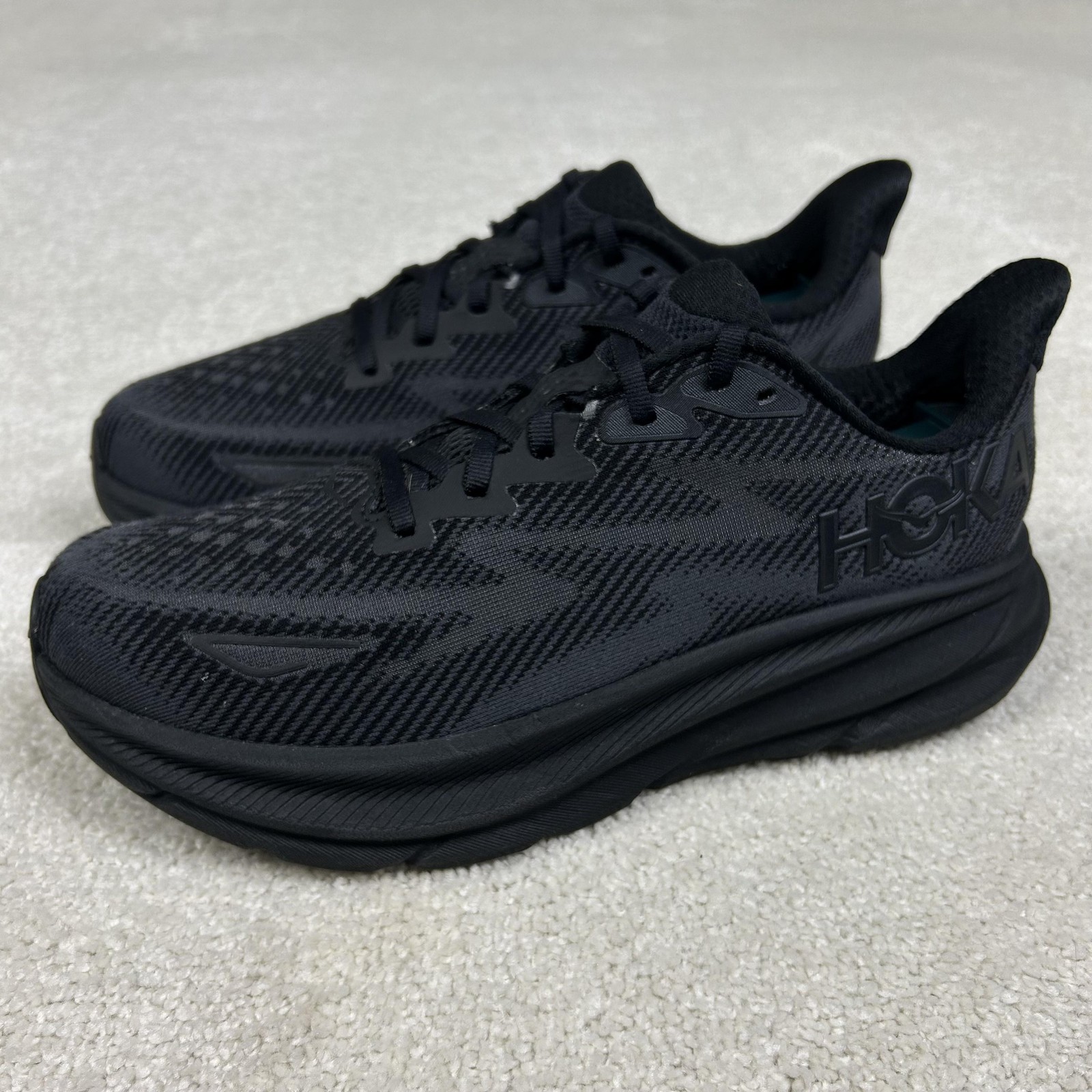 Hoka One One Clifton 9 Wide Shoes Womens 8.5D Triple Black Running Max Cushion