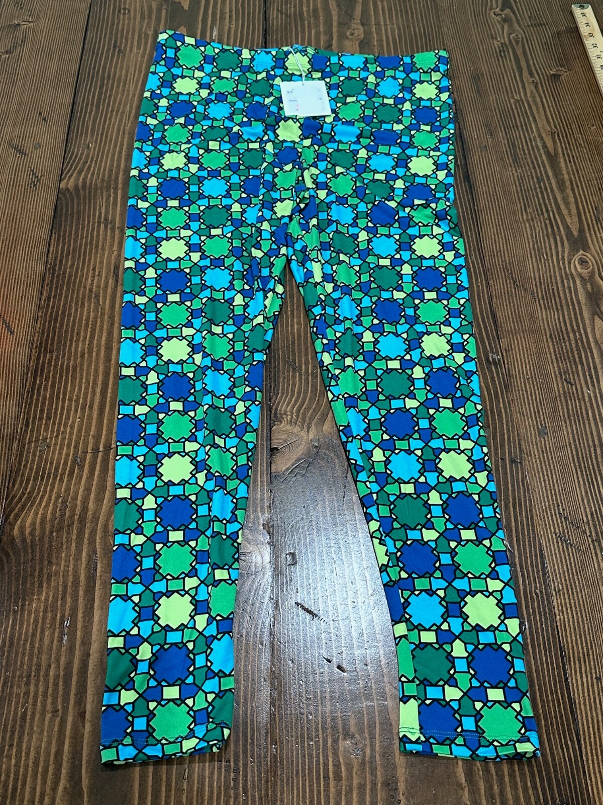 NWT Lesley Evers REESE Stained Glass Mosaic Green Bottoms/Leggings