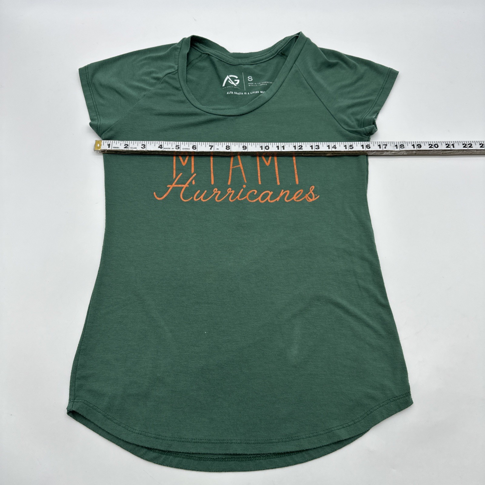 UM Alta Gracia Miami Hurricanes T-shirt Women S Green Logo.#36550
