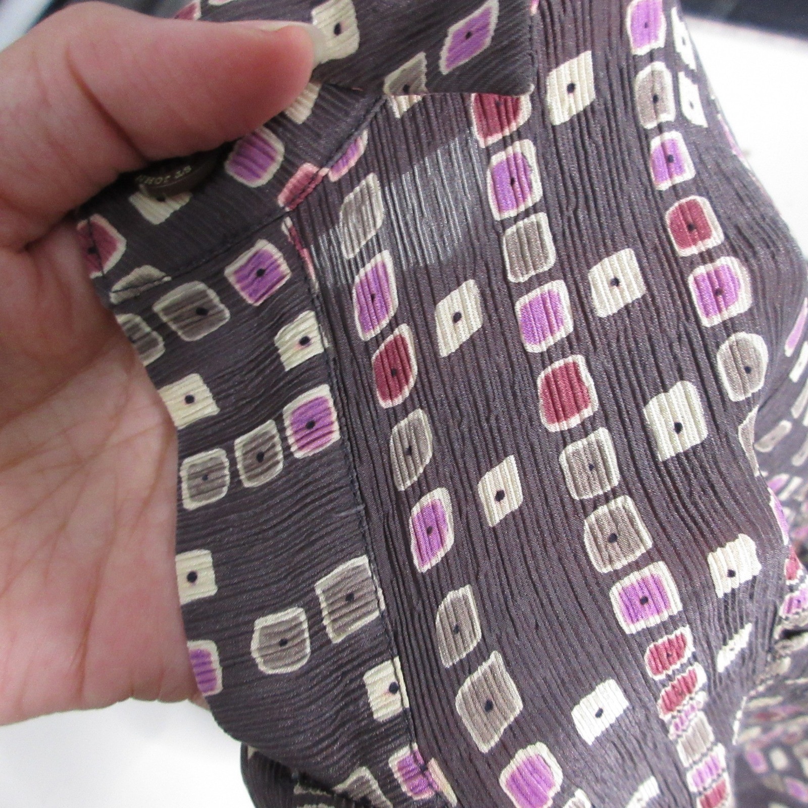 St John Sport Top Large Silk Geometric Button Up Crinkle Designer Quiet Luxury