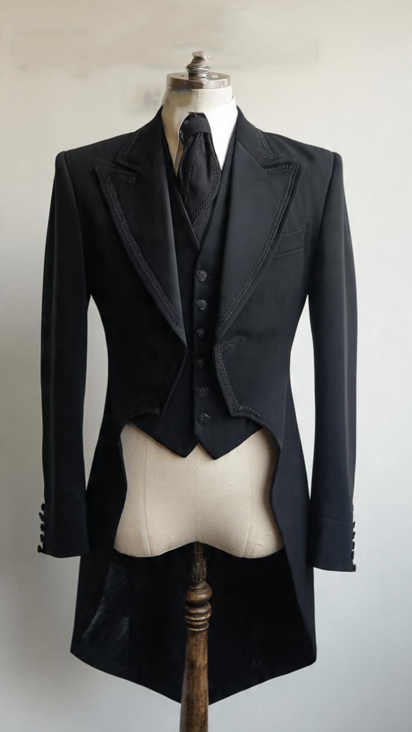 Black Men’s Suit 3Pcs Dinner Tailcoat Peak Lapel Tuxedos Blazer Business Jacket