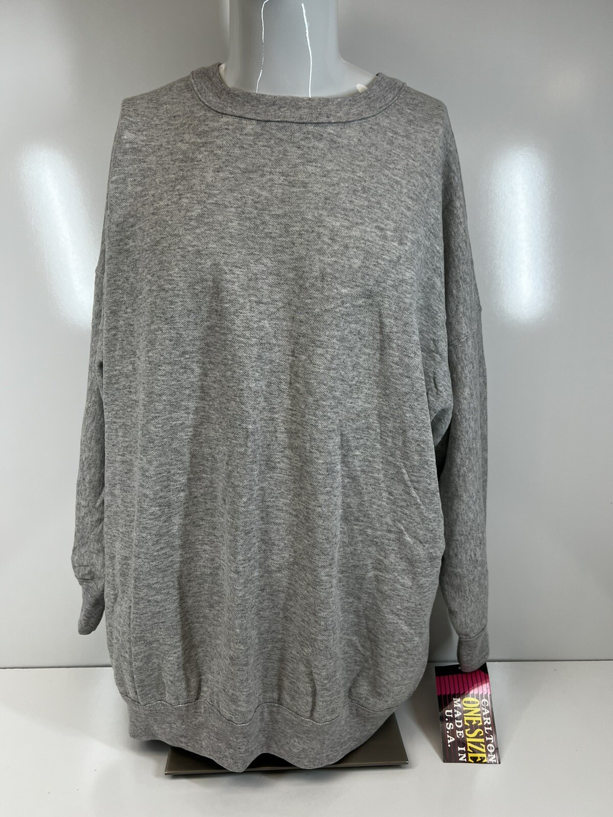 NWT Carlton Fashions Vintage One Size Fits All Unisex Gray Crew Neck SZ 38-44