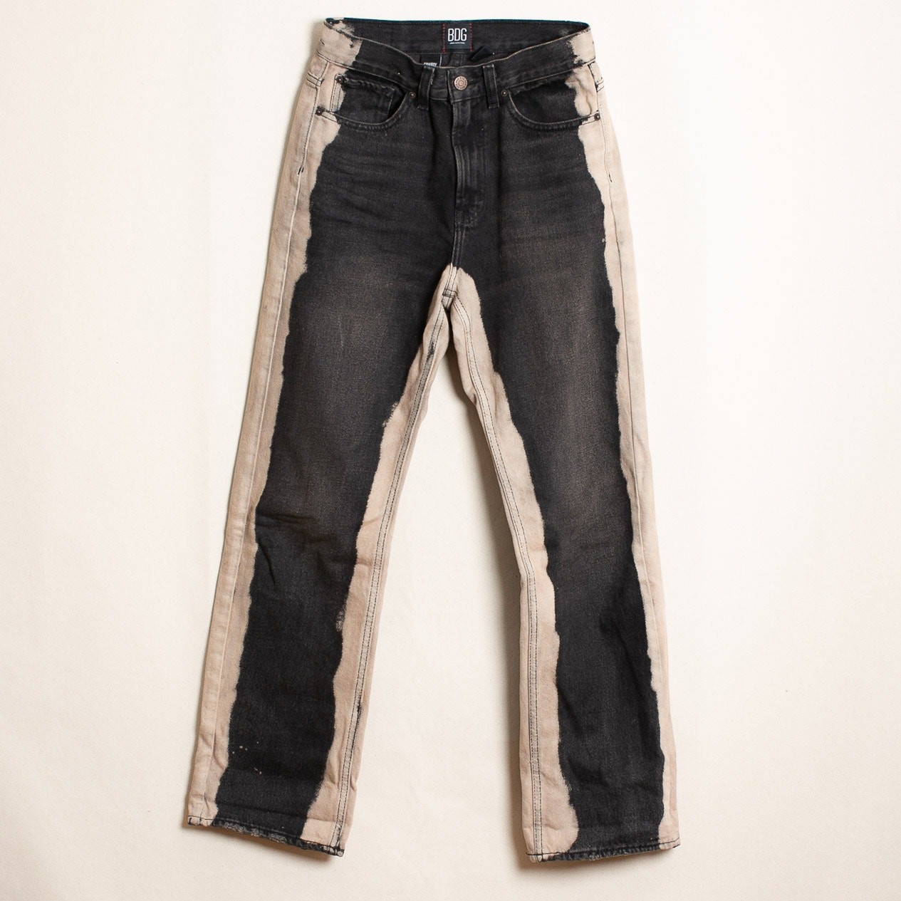 BDG Urban Outfitters Cowboy Jean Black Bleached Two-Tone Size 26 Baggy Straight