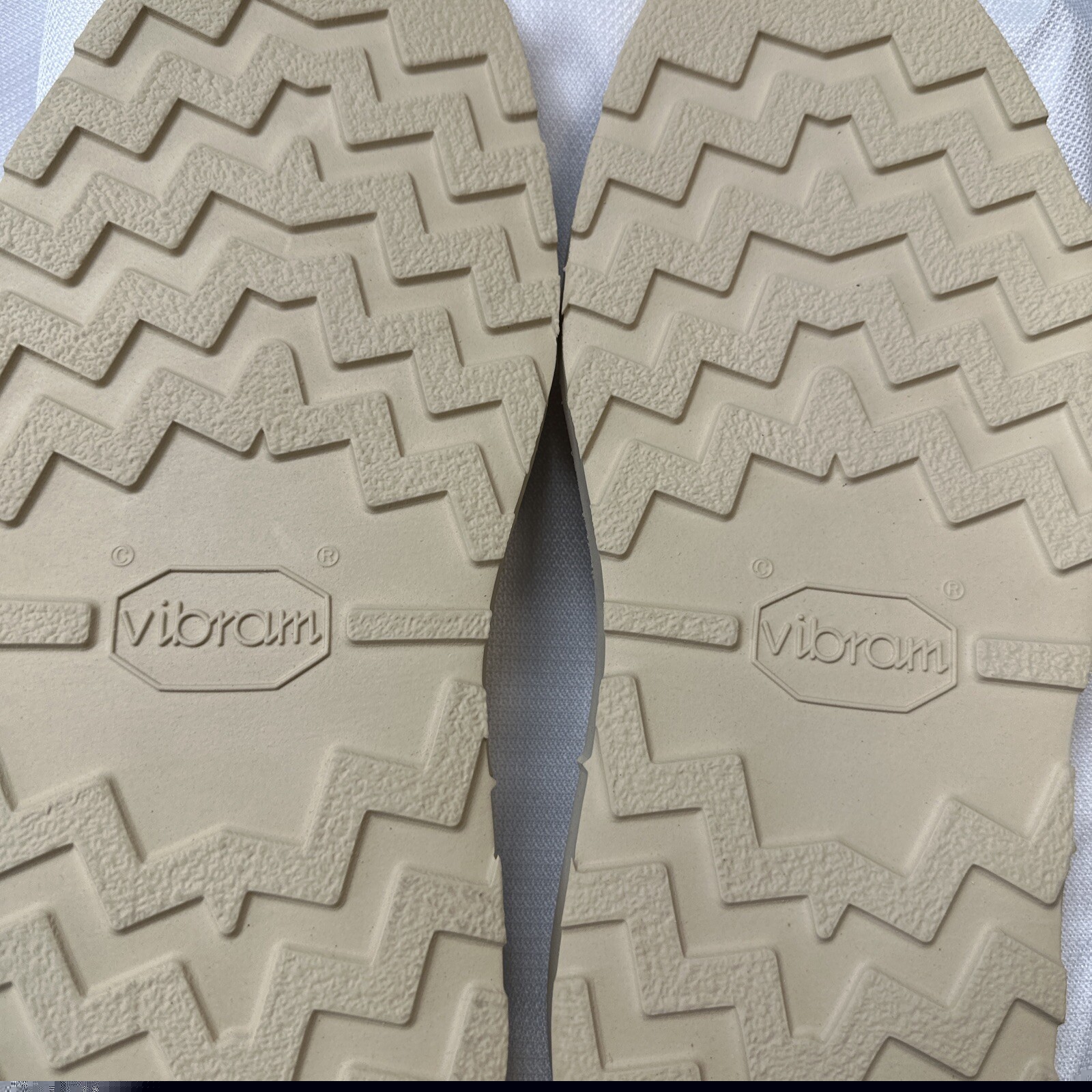 VIBRAM 4014 Cristy Cushion Unit Rubber Full Sole 1 Pair Natural (Cream)