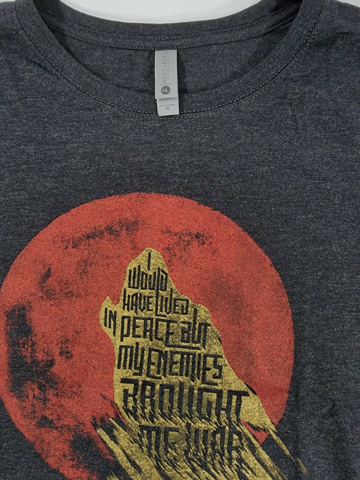 Next Level Women’s Peace – Enemies Brought War Wolf Blood Moon N.W.OT. Shirt XL