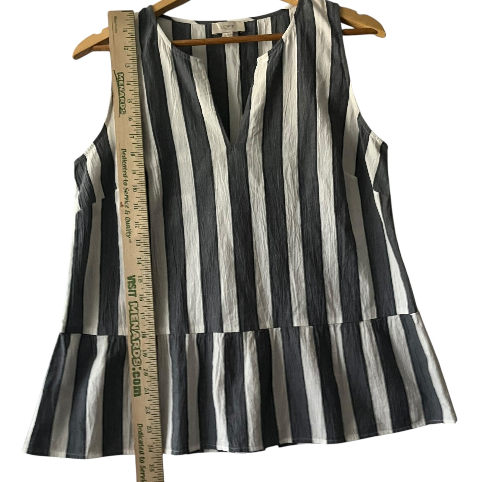 LOFT Outlet Women’s Top Striped Sleeveless V Neck Peplum Casual Blouse Sz S
