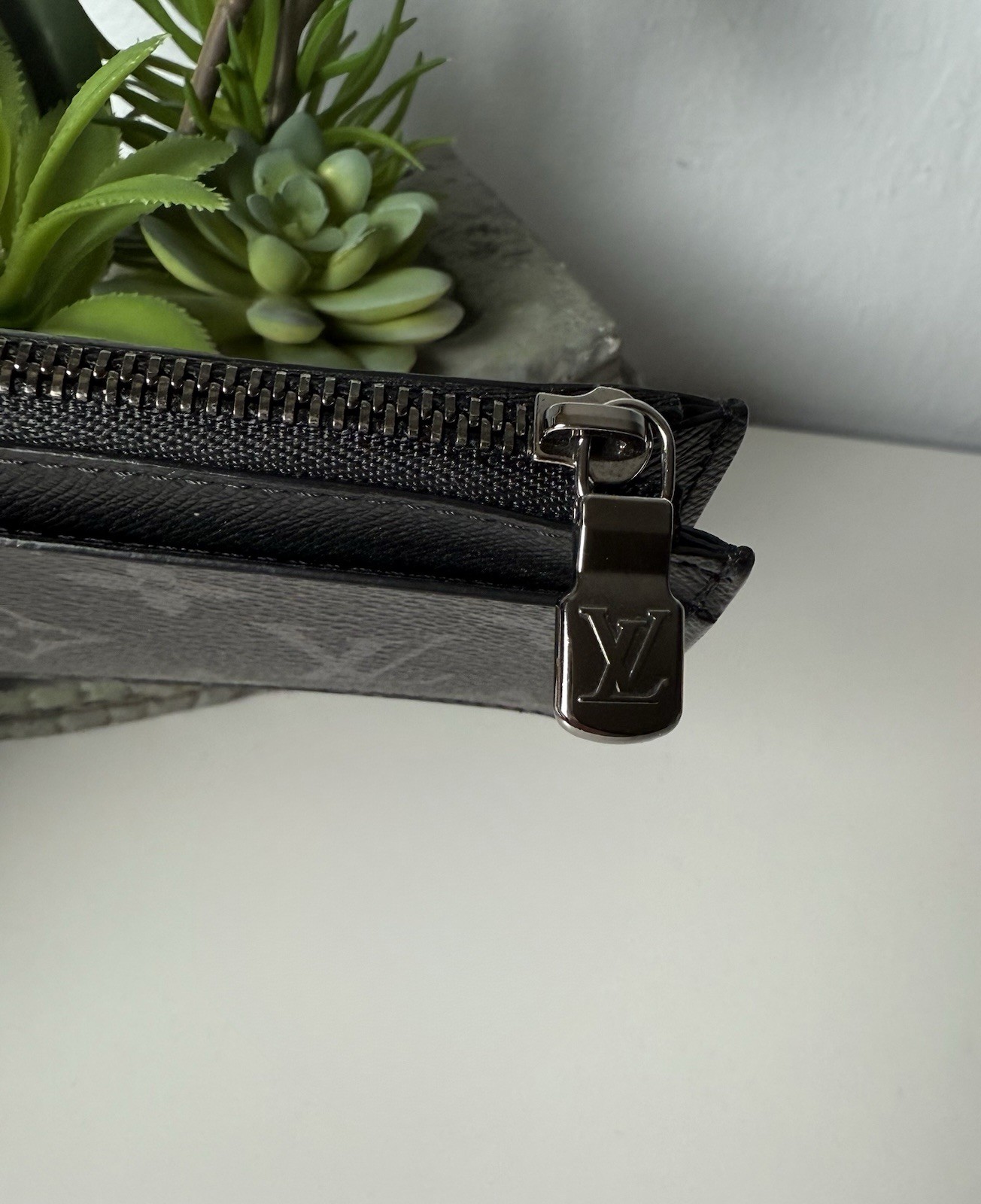 LOUIS VUITTON Coin Card Holder Monogram Eclipse Canvas