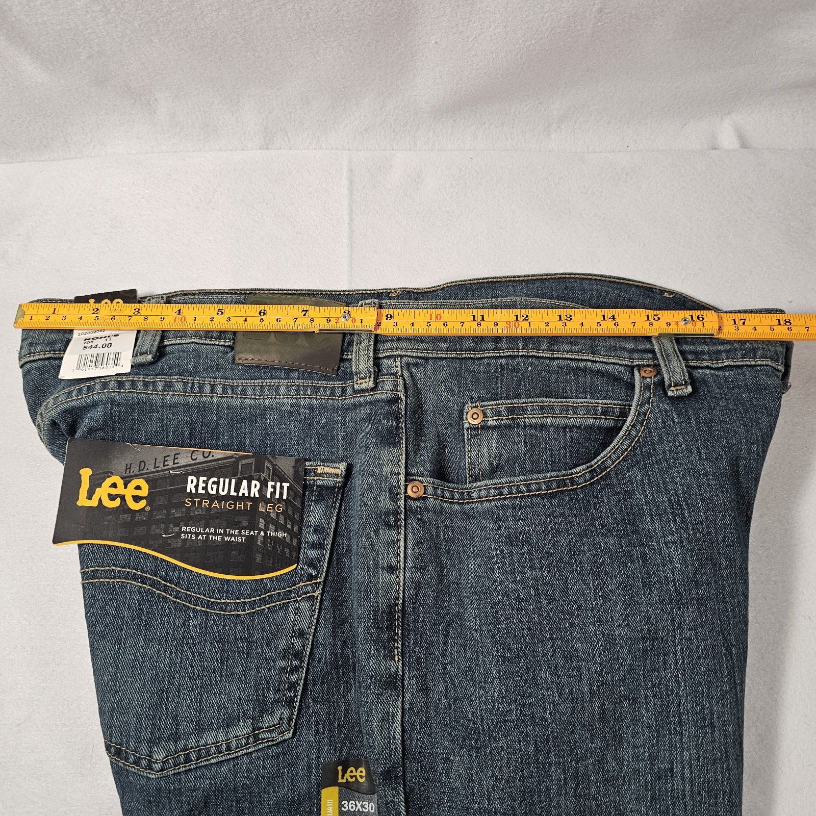 New LEE REGULAR FIT STRAIGHT LEG JEANS Men`s Sizes 99% Cotton 1% Spandex 36×30
