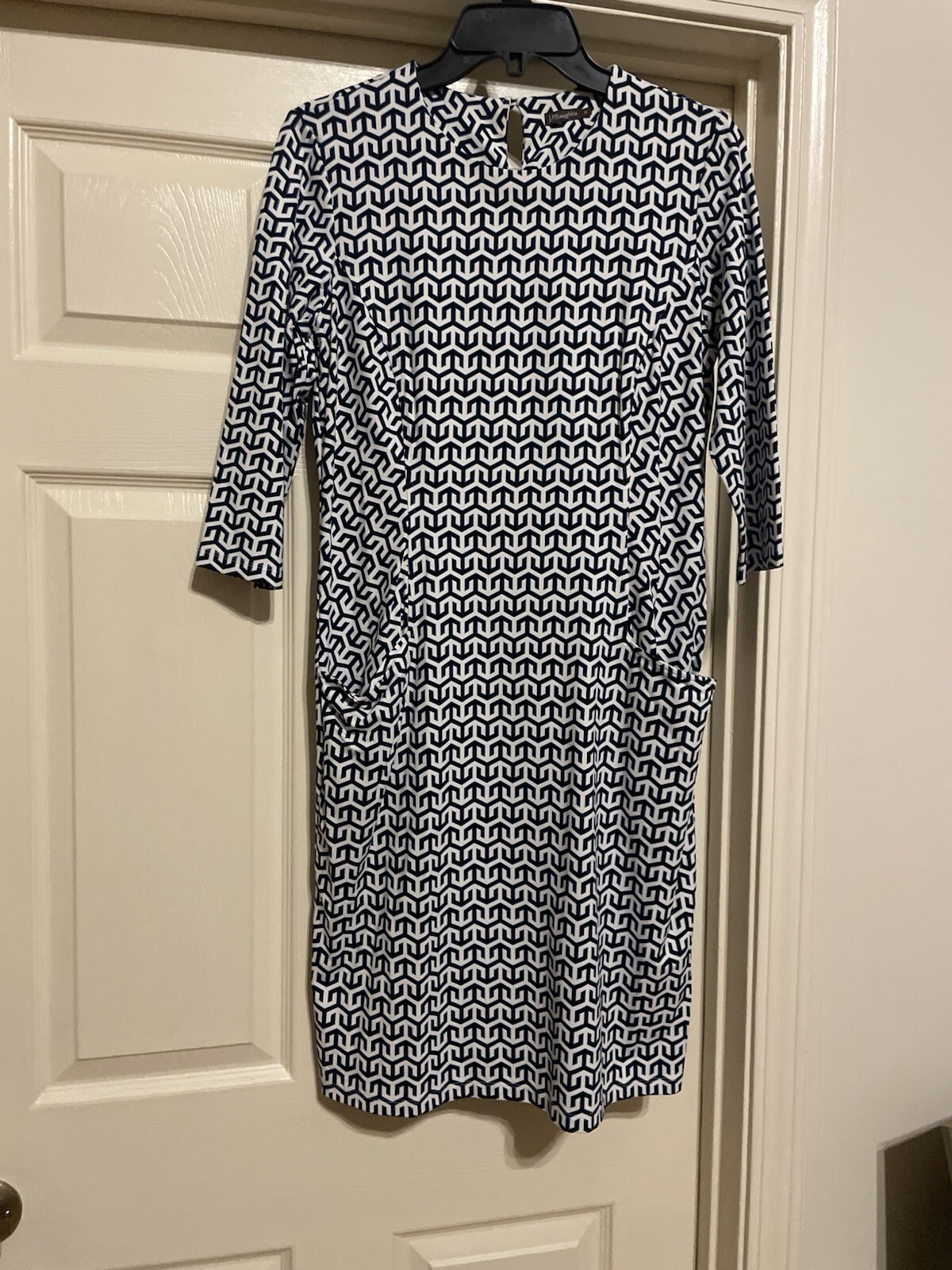 *NWOT* J. McLaughlin Catalyst Crew Neck Bainbridge Dress in Blue Geometric Print