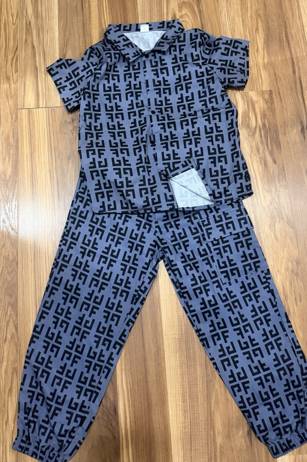 SHEIN Geometric Pajama Set Gray/Black Collared Button Short Sleeve Size 7Y