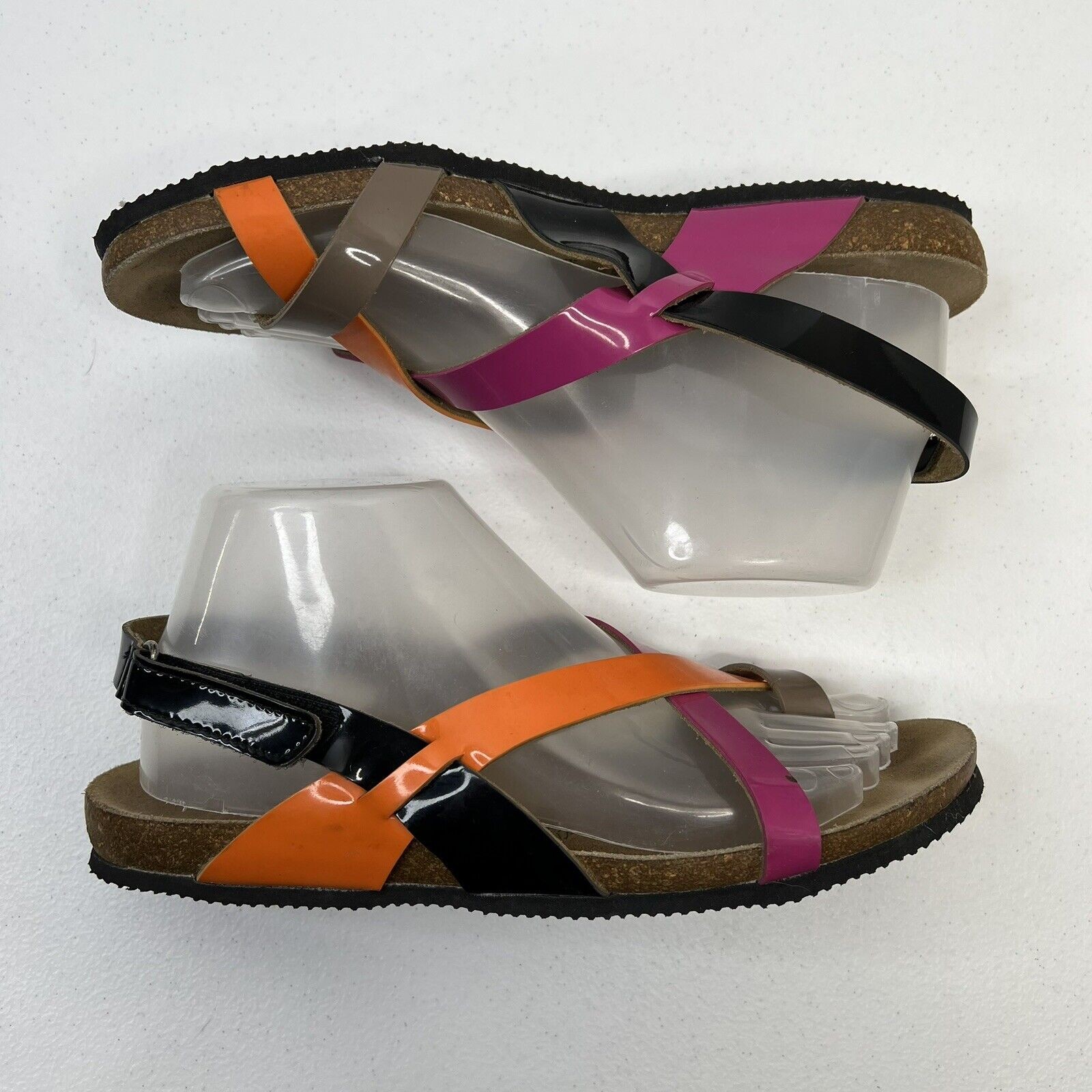 Rafting Goldstar Size 40 9.5 Sandal Soft Footbed Patent Micro Leather Strappy