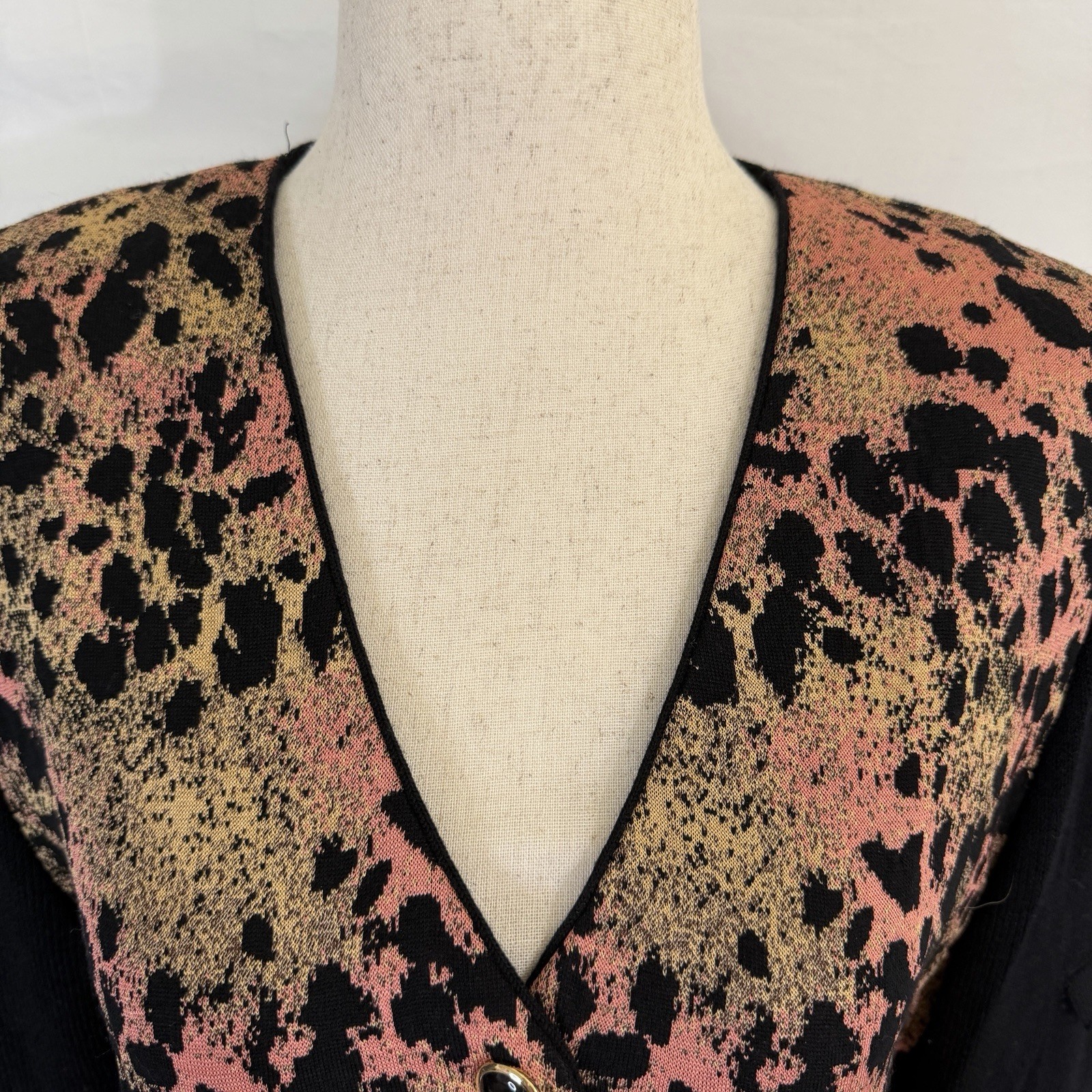 St. John Collection Pink Leopard Santana Knit Jacket Sz 8