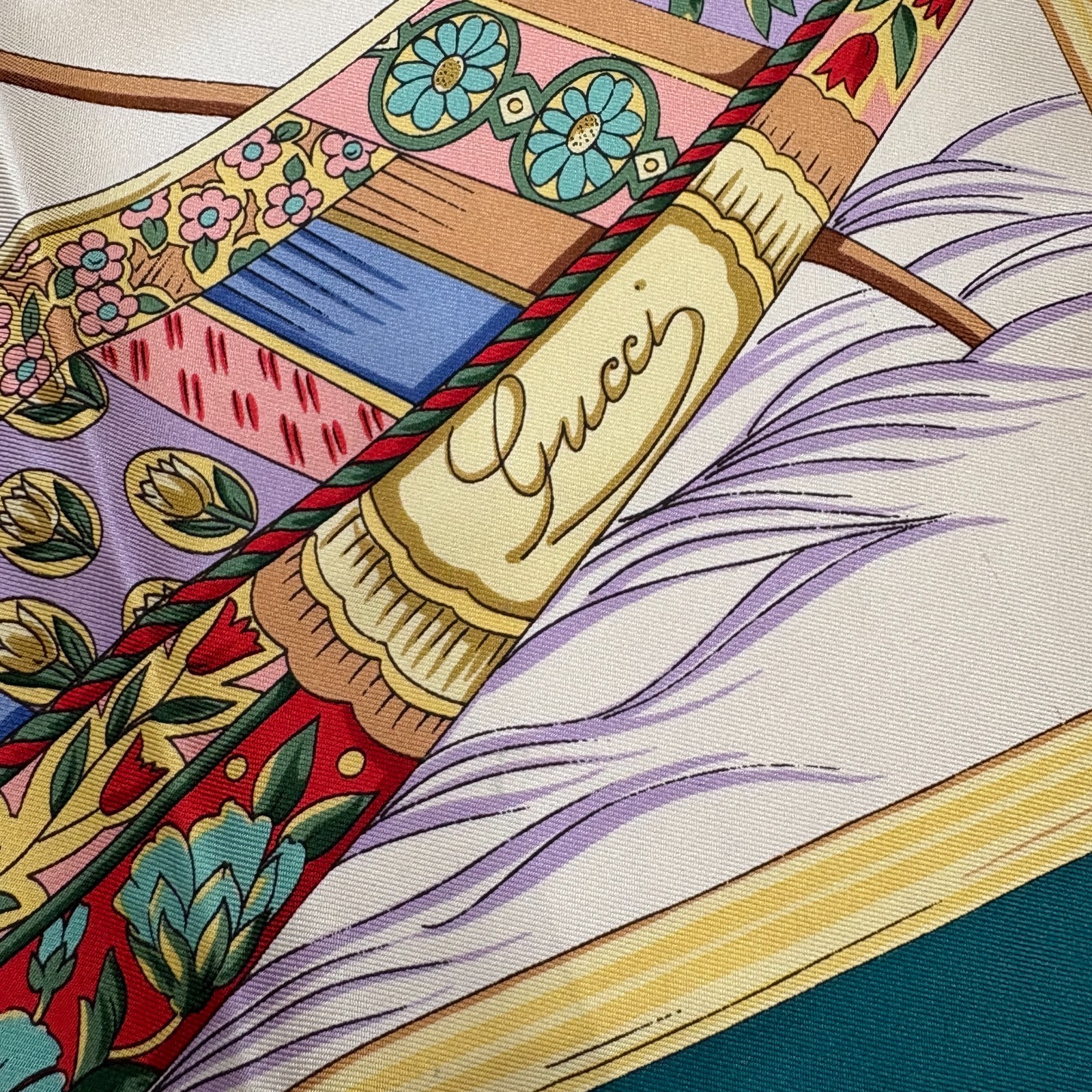 GUCCI scarf, floral pattern, ship?, green trim, no. 48