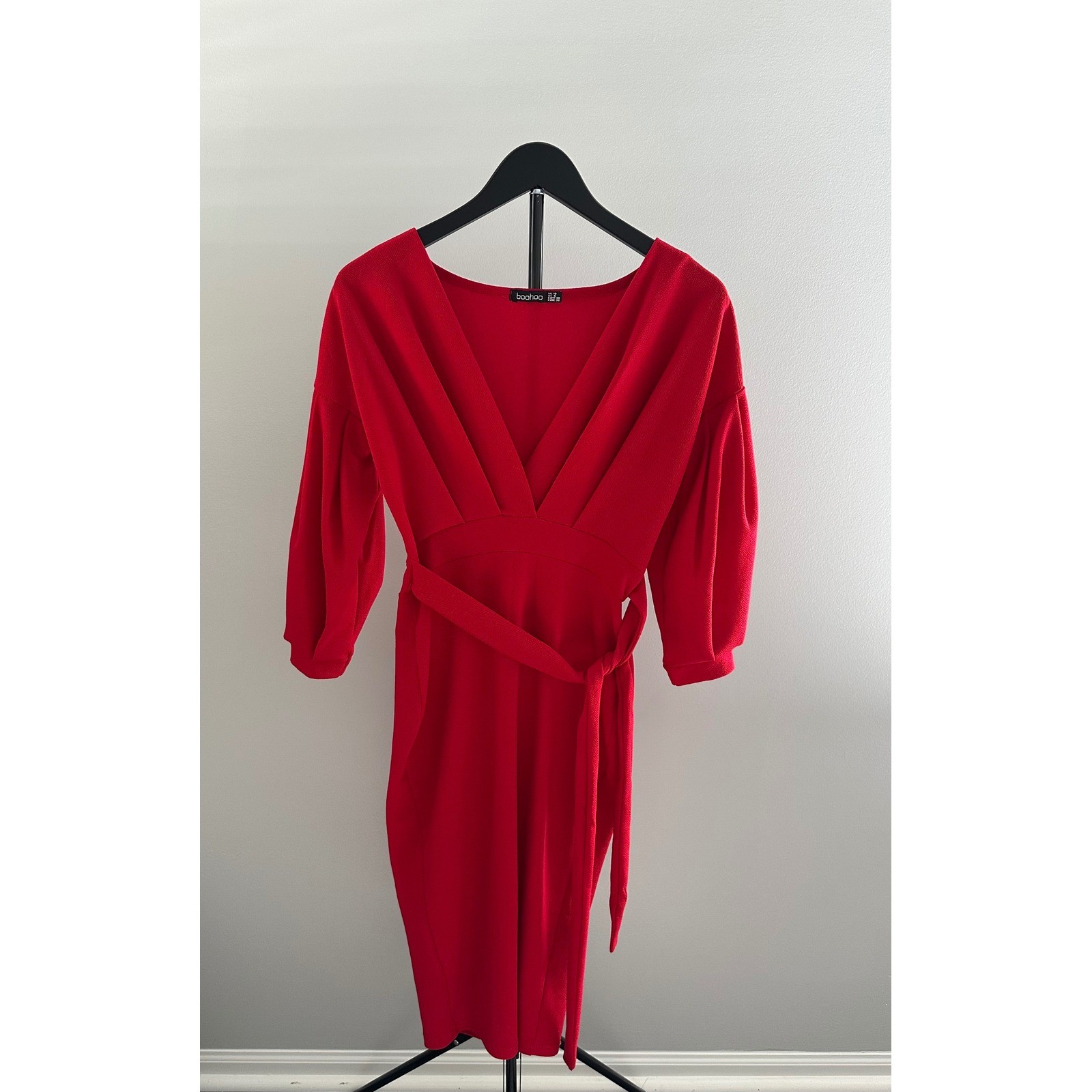 Boohoo Womens Red Puff Sleeve V-Neck Tie Waist Midi Bodycon Dress Size US 6