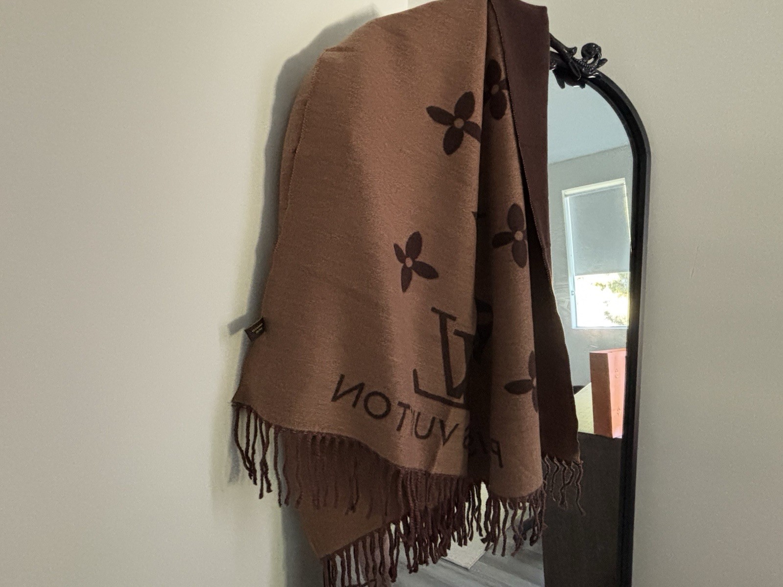 Louis Vuitton Logo Knit Wool Rectangle Scarf w/ Fringe Brown & Biege Women