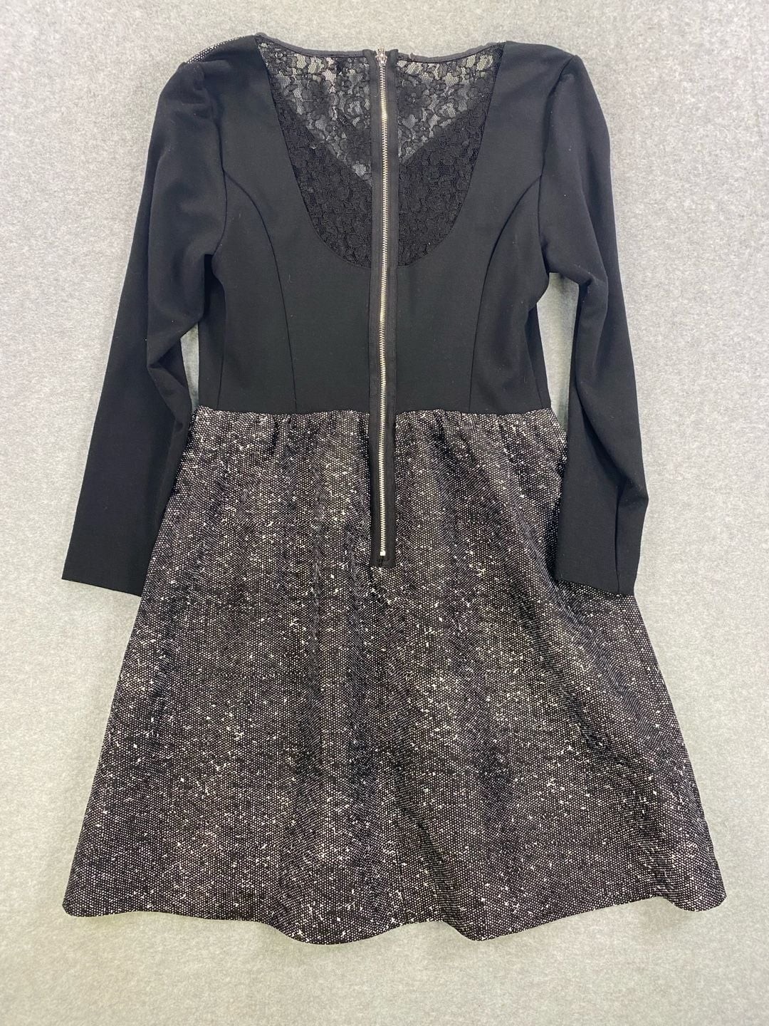 Kensie Women’s Long Sleeve A-Line Cocktail Dress with Lace Back Detail
