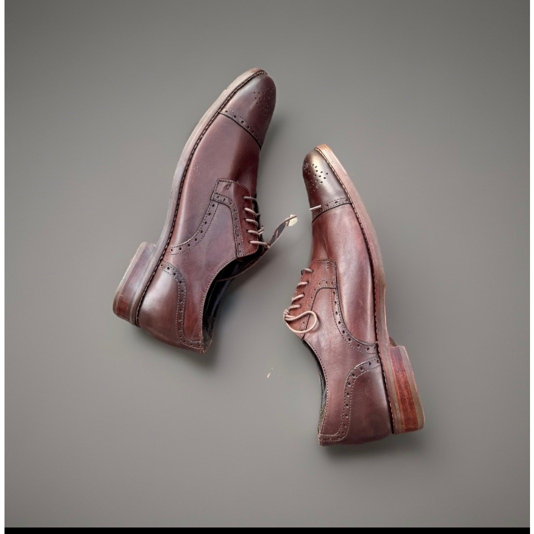Johnston & Murphy Est. 1850 Men’s Brown Leather Cap Oxford Dress Shoes Size 10M