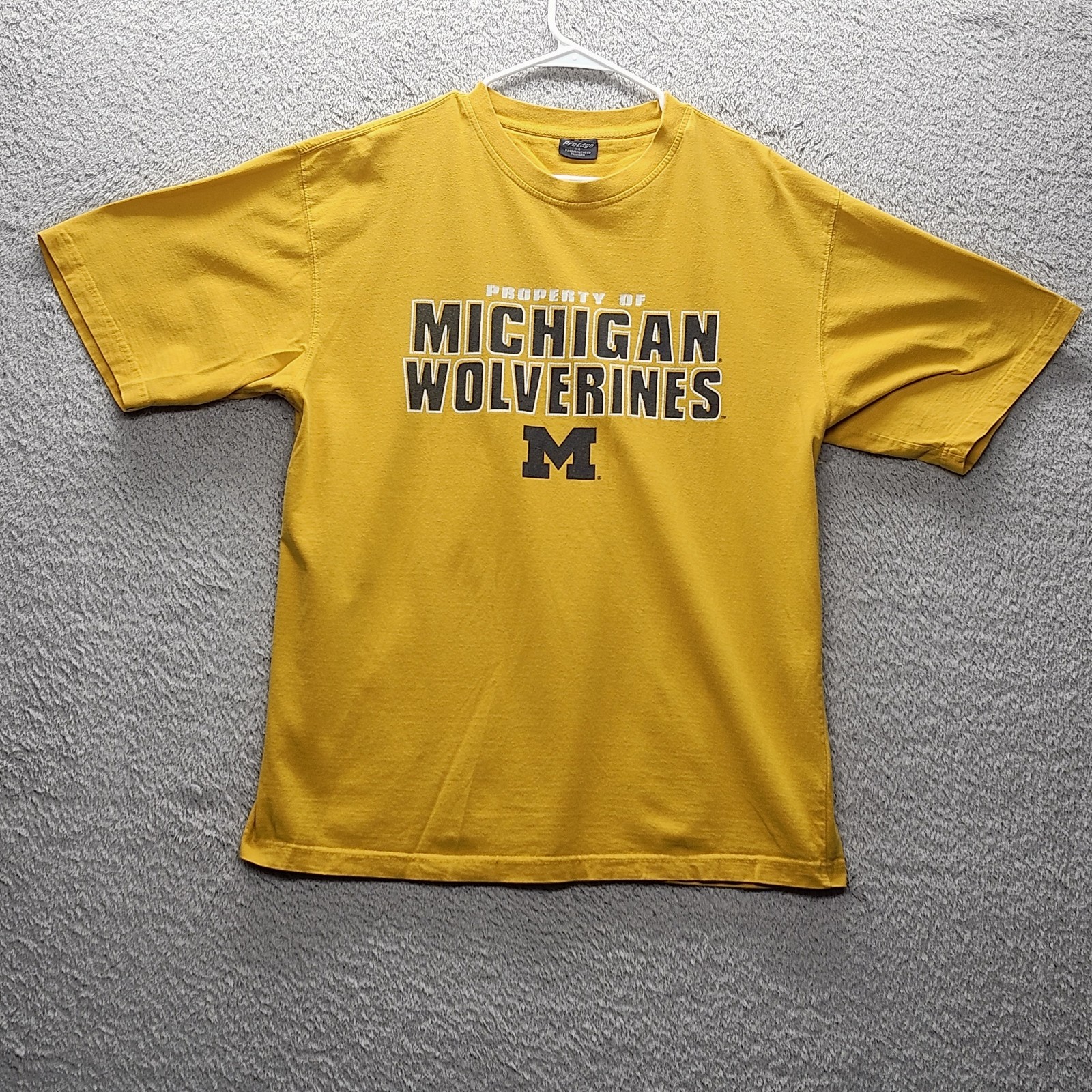 Michigan Wolverines UM Football Pro Edge Vintage T Shirt Large 90s Graphic Tee