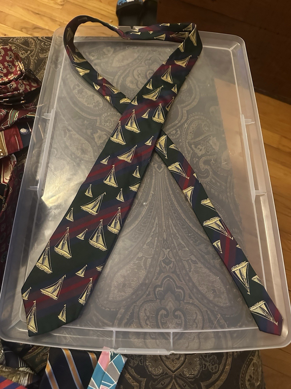 Paul Stuart Men’s All Imported Silk Nautical Necktie Made In USA