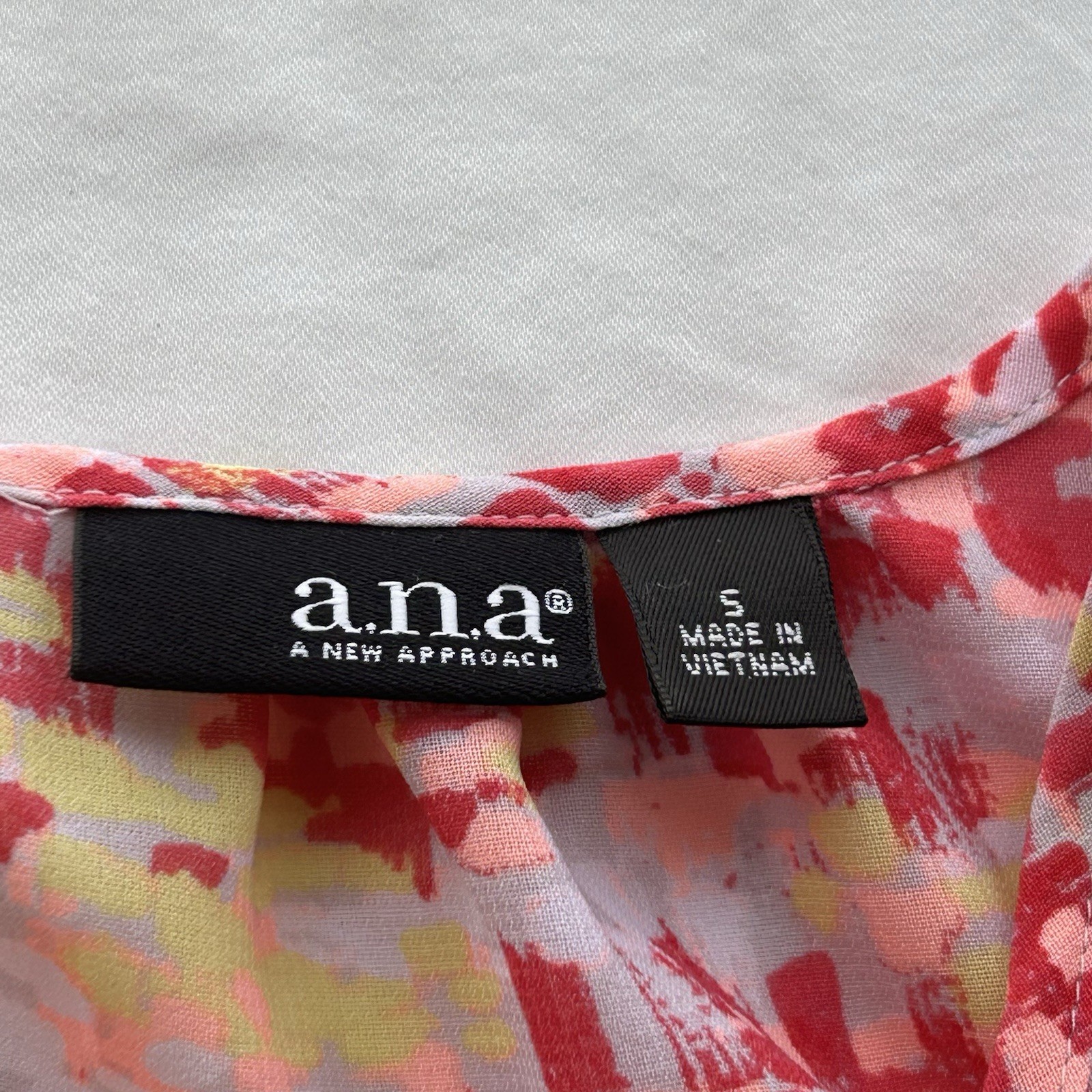 A.N.A Sleeveless Semi-Sheer Multi-Colored Blouse Sz S