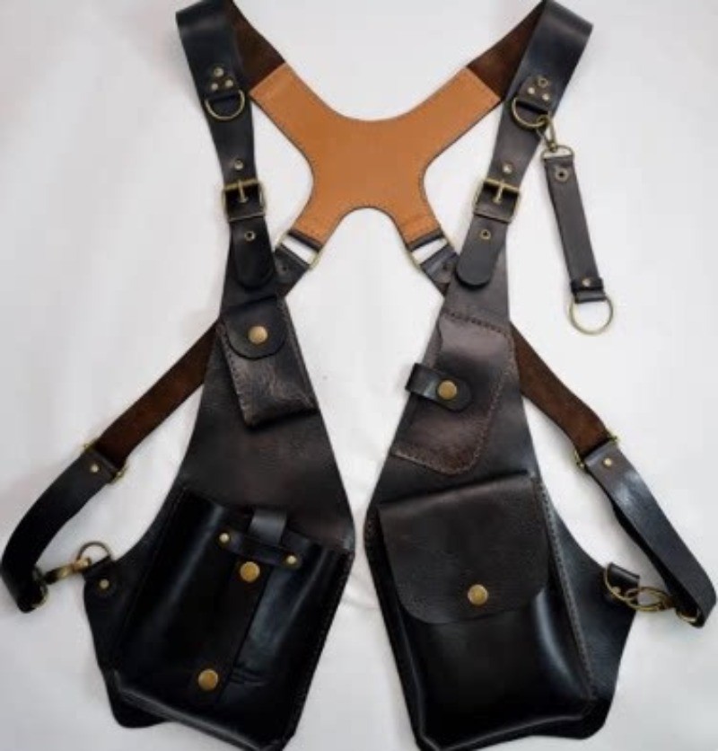 Medieval Vintage Double Pocket Vest Bag Shoulder Chest Harness Belt Phone Pouch