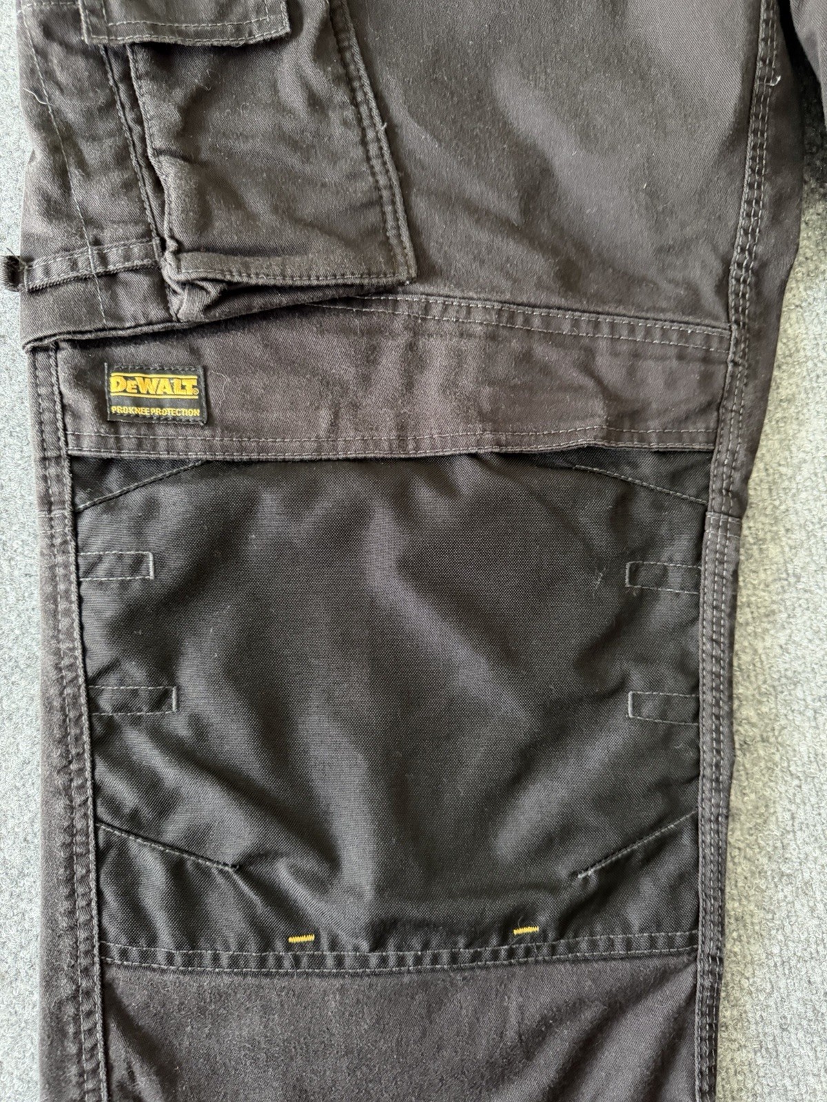 Men’s DeWAlt Black Pants 40/32