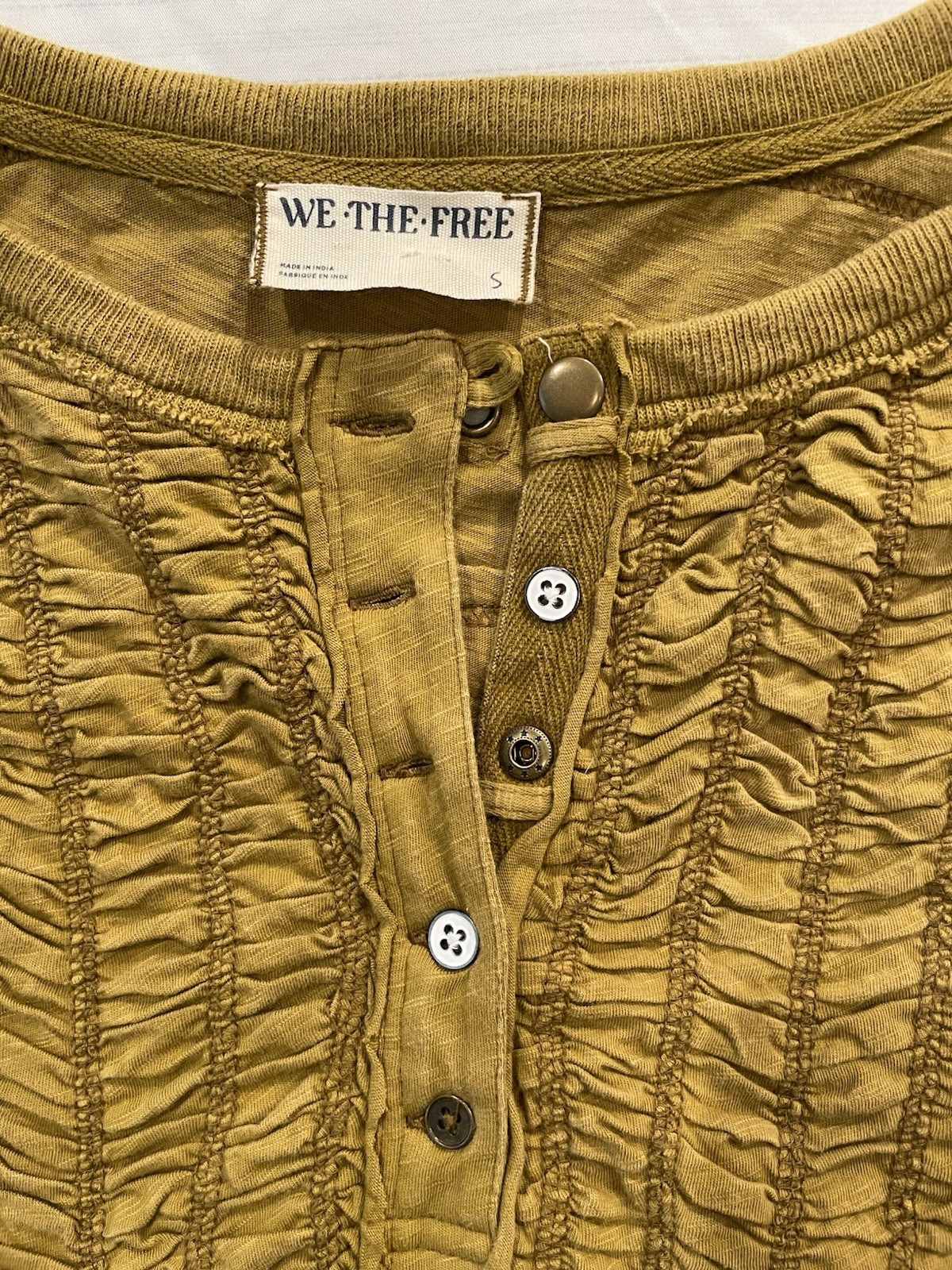 FP We The Free Redone Tee Ruched Button Henley Shirt Kelp Olive Yellow Size S
