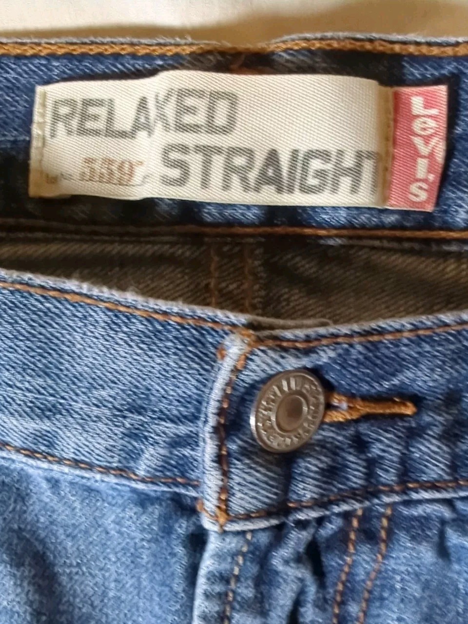 Levi’s 559 Size 34×30 Men’s Blue Jeans Baggy Relaxed Straight Faded Med. Denim E