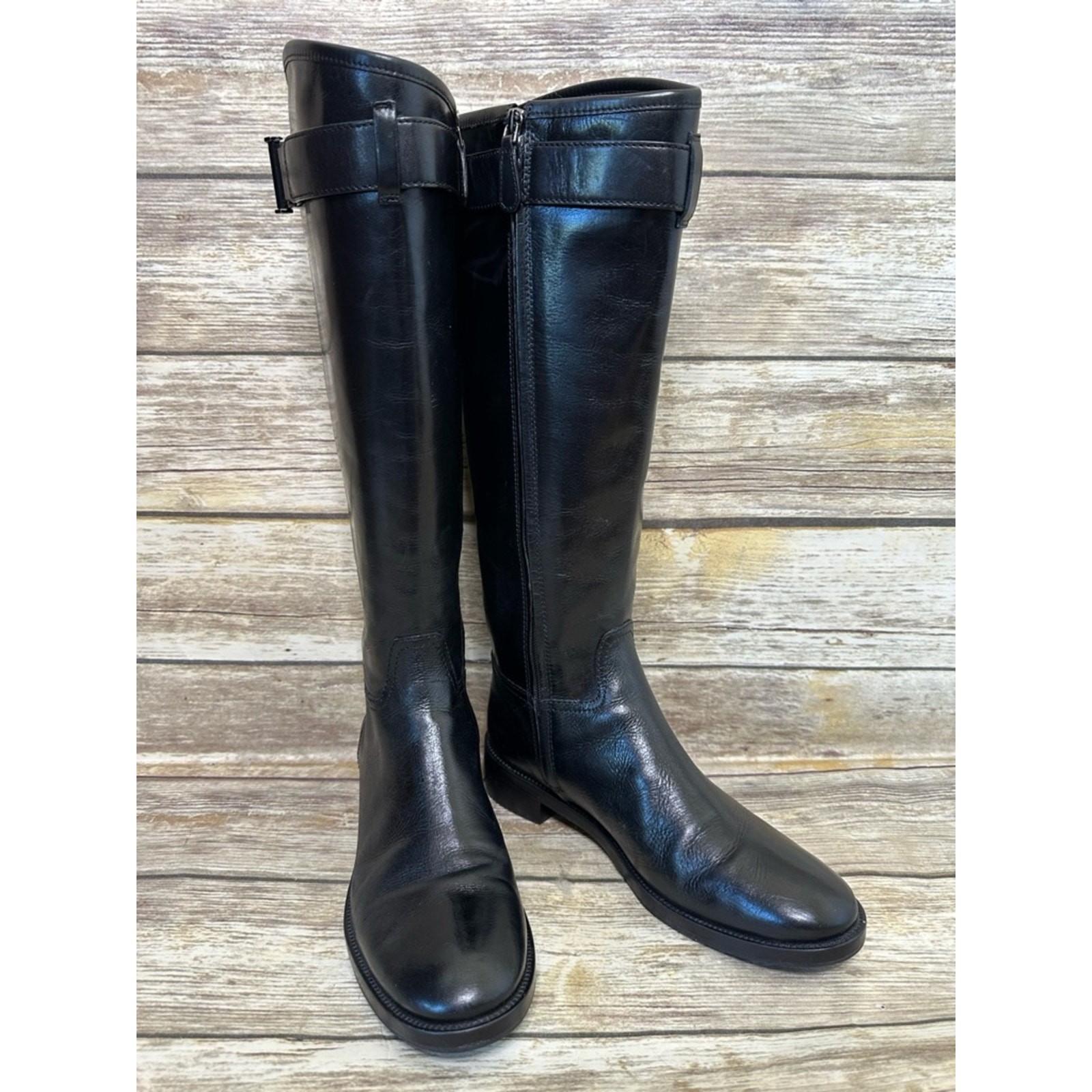 Tory Burch ‘Grace’ Boot Black Leather Size 9.5 riding twist lock