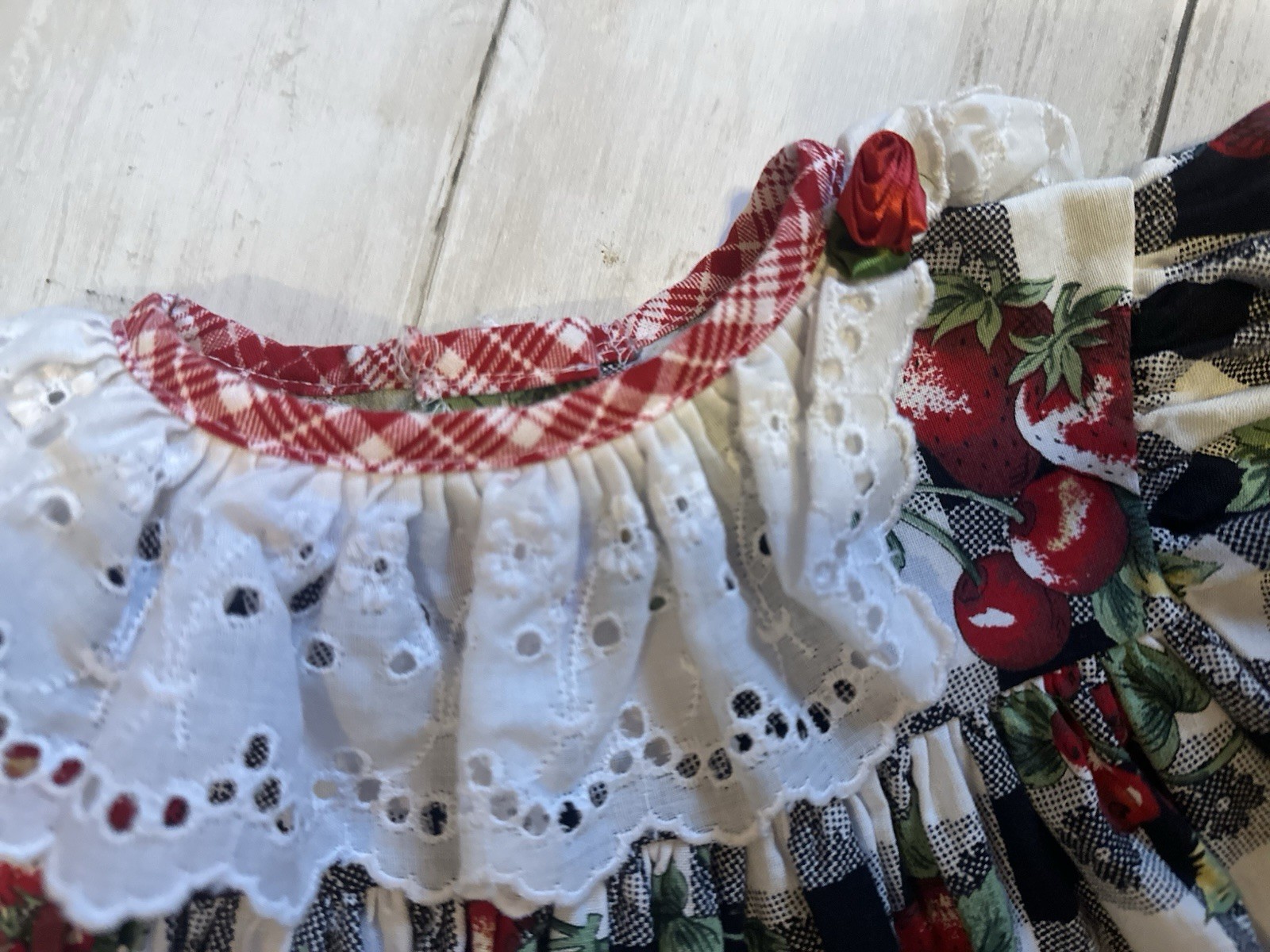 VTG Polly Flinders Red Black Plaid Berry Print Holiday Dress Eyelet Collar 2T