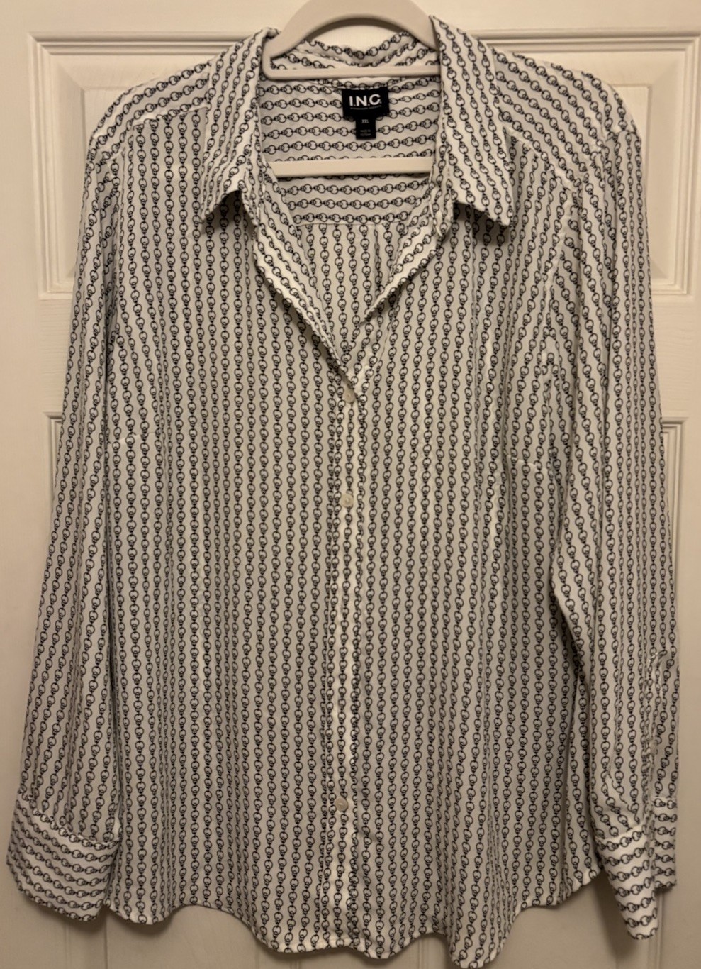 Women’s INC International Concept Size XXL Button Up Long Sleeve Ivory/Black