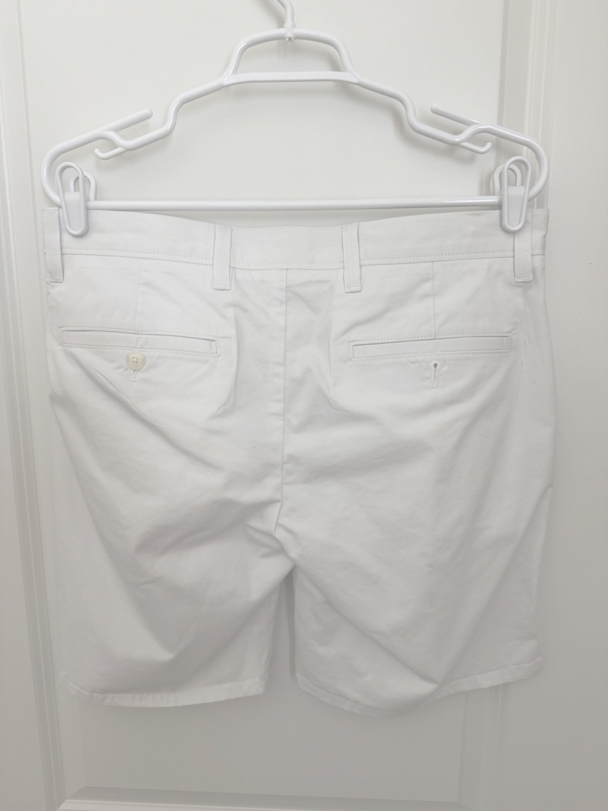 Nordstrom Open Edit Men’s White Chino Shorts Flat Front Button Pockets 9″