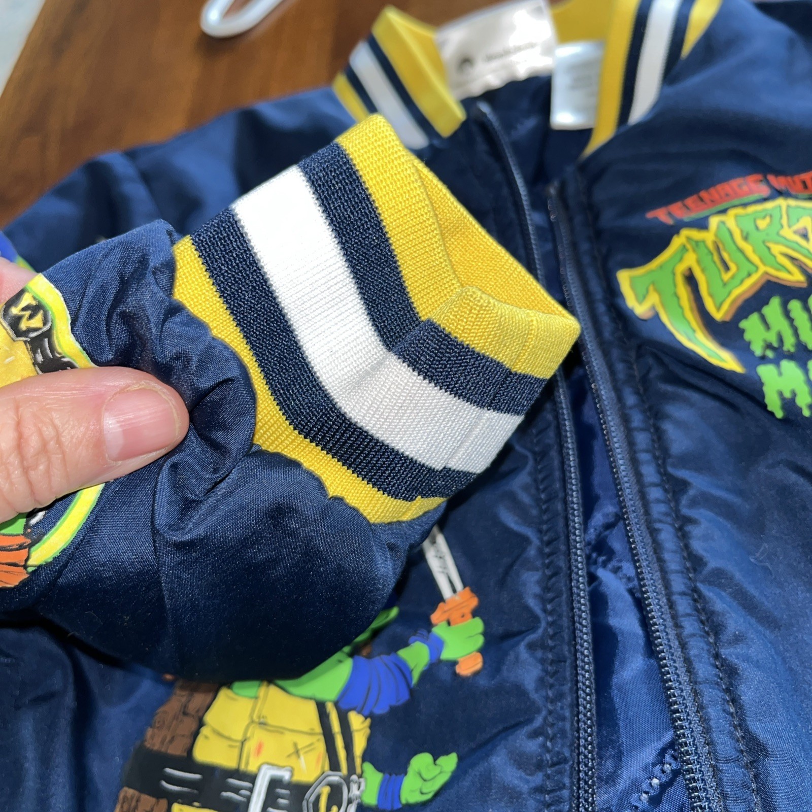 TMNT Teenage Mutant Ninja Turtles Boys Bomber Jacket Size 10/12 Mutant Mayhem