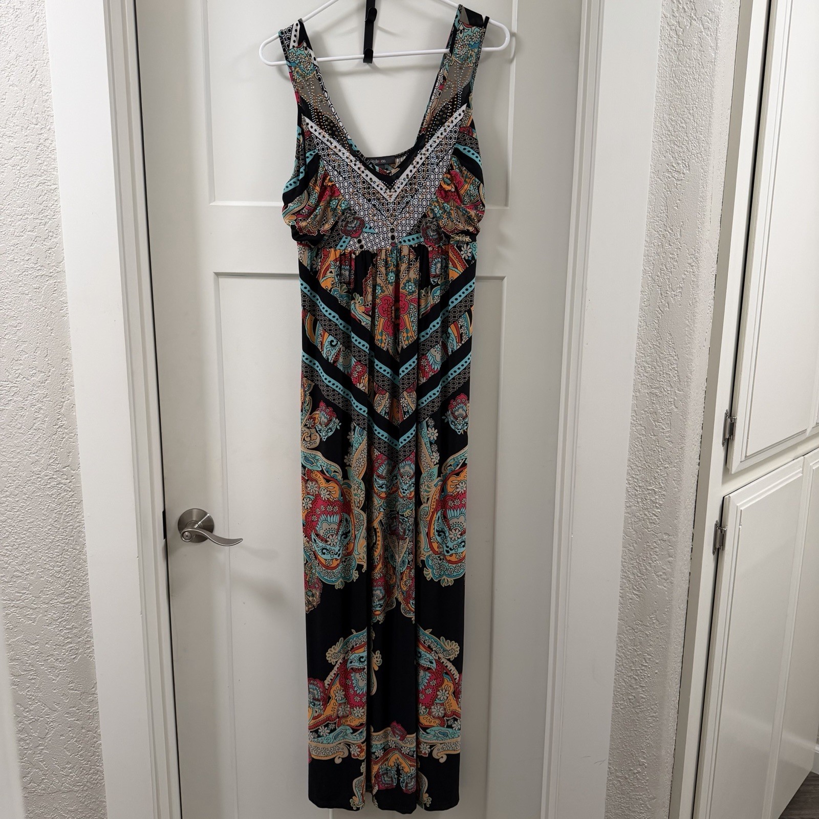 Style & Co Women Vibrant Colors Multi-Beads On Front Chest Maxi Dress M