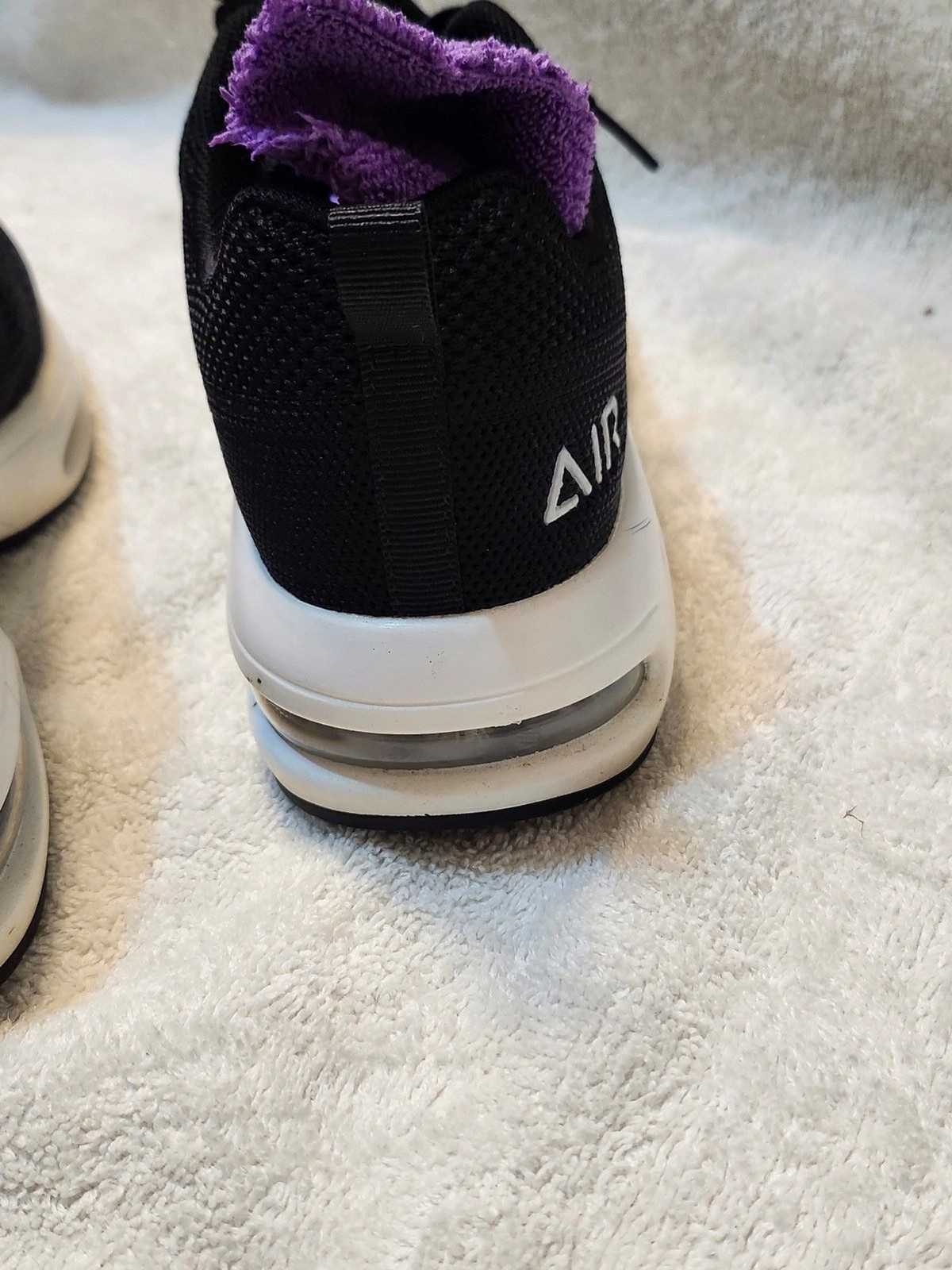AIR Black Sneakers Size 8