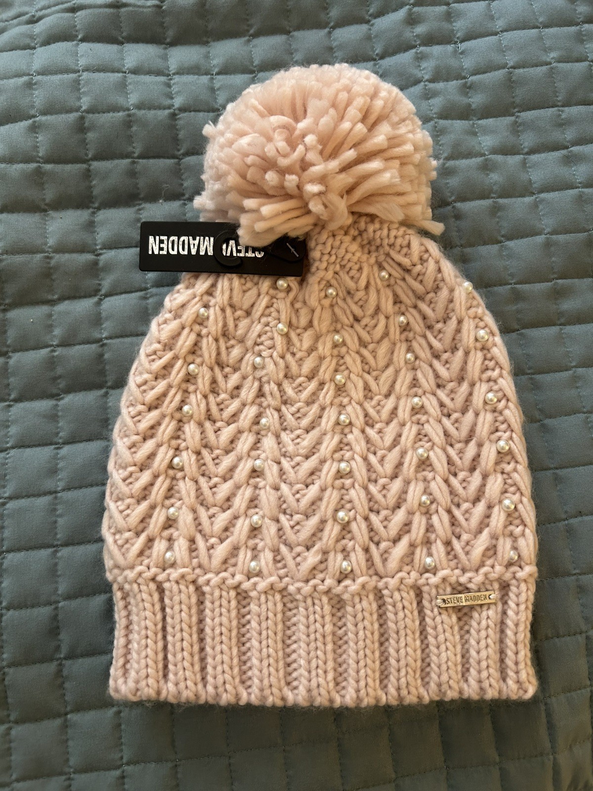 Steve Madden Women OS Light Pink (w/ pearls) Knit Cuffed Pom Pom Beanie Hat New