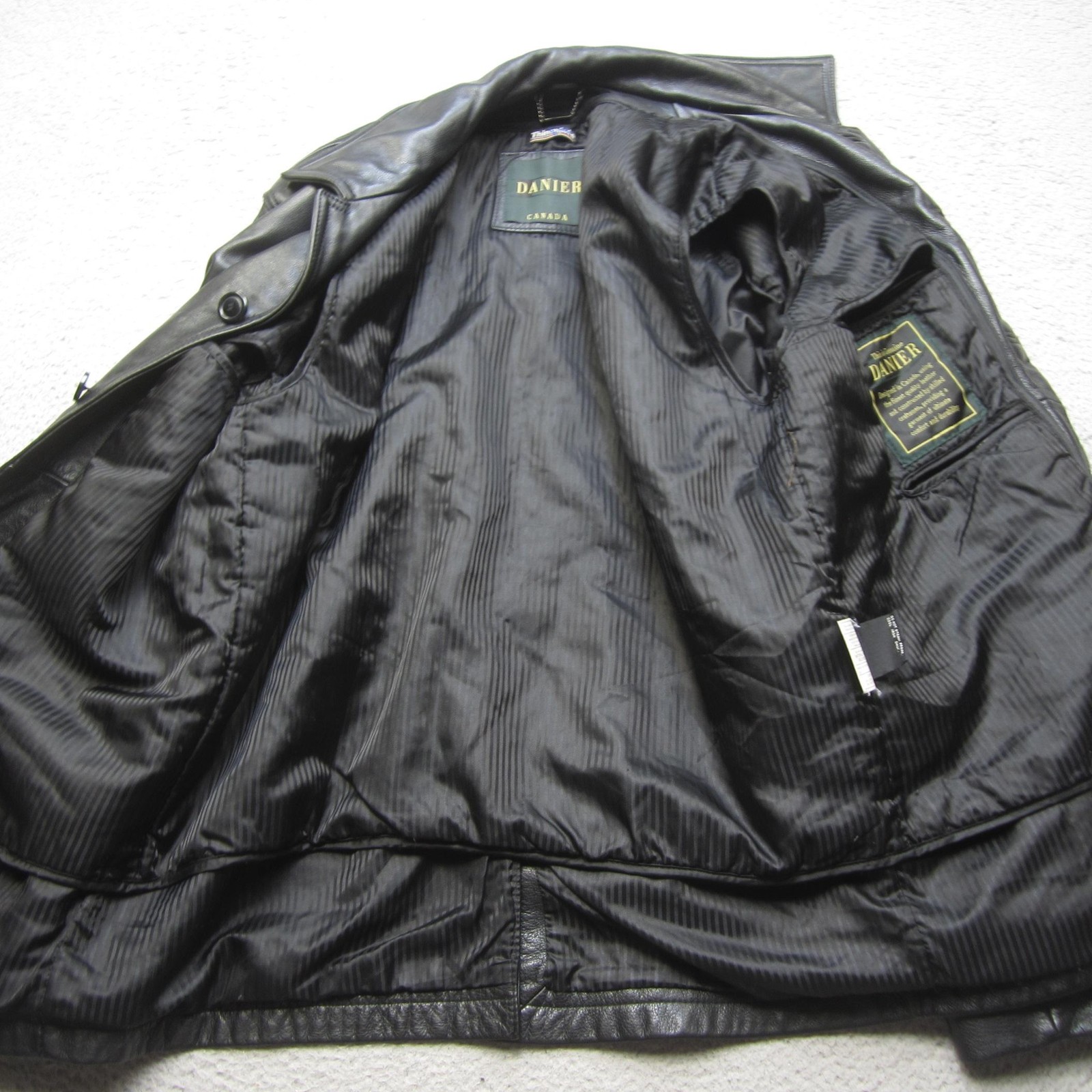 Danier Leather Jacket Mens Small Thinsulate Canada Lined Classic Coat Warm