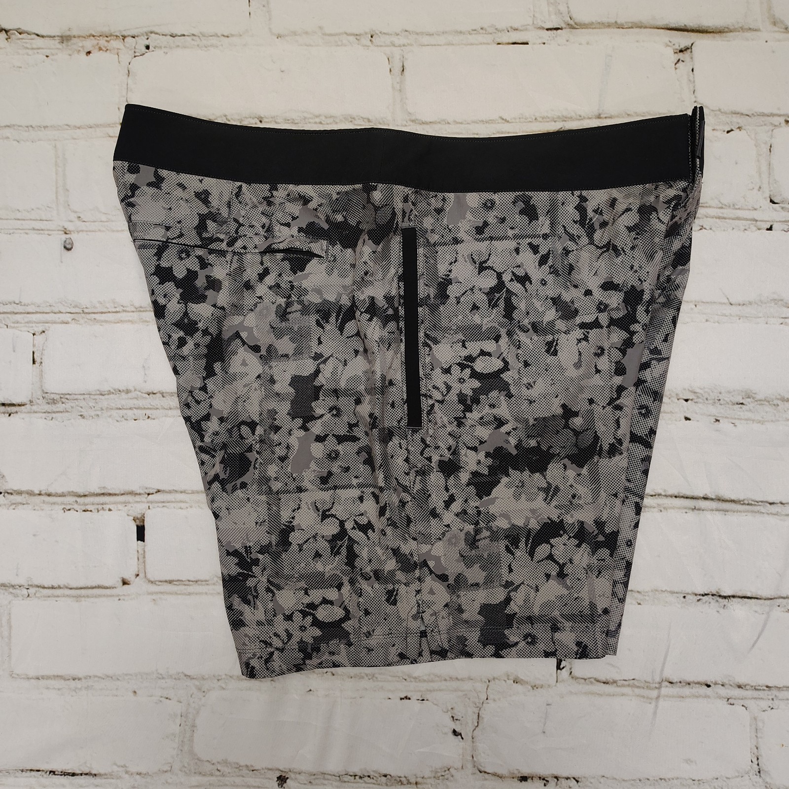 Rhone Point Break Lined Board Shorts Mens 36 Gray Digi Camo Leaf AOP Swim Trunks