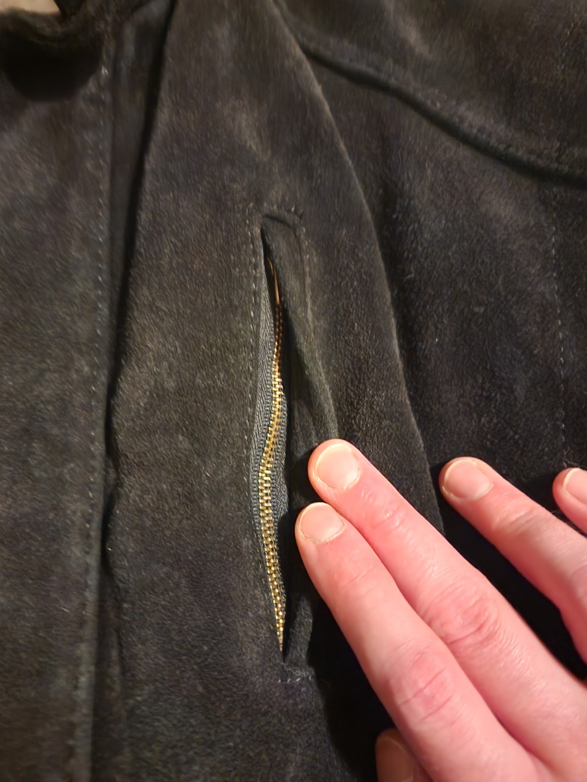 Vintage Wilsons men’s black suede leather jacket