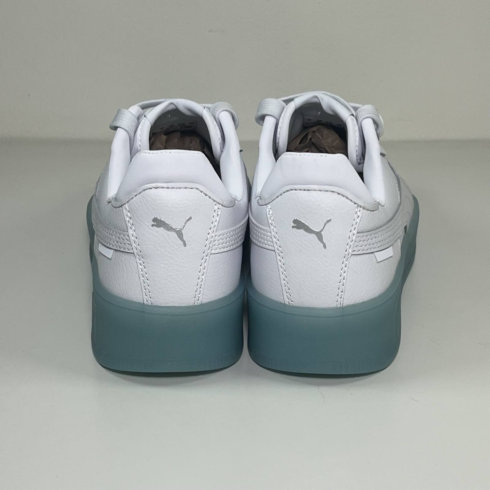 Puma Women’s Carina Street Iced Size 8.5 White Blue