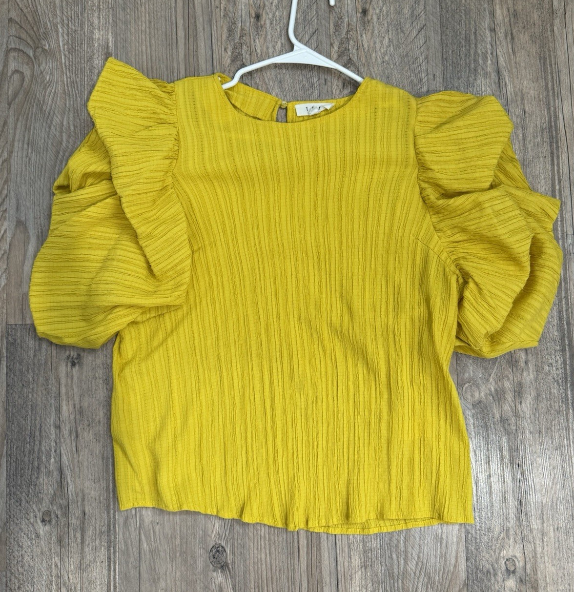 THML Yellow Solid Ruffle Flutter Sleeve Blouse Women’s M